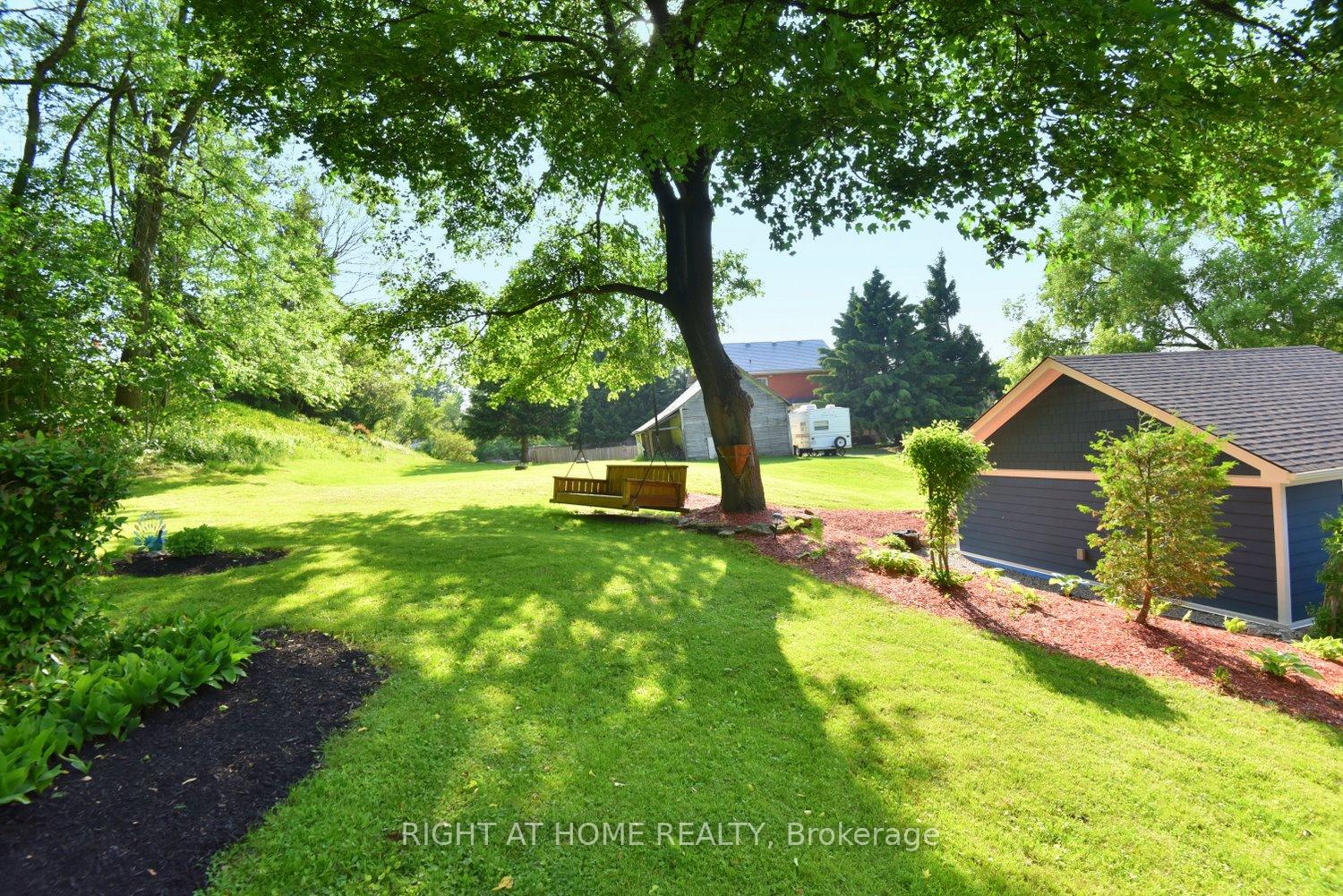 Photo 45 of 2030 Governors Road, Hamilton, Rural Ancaster — HOMEH