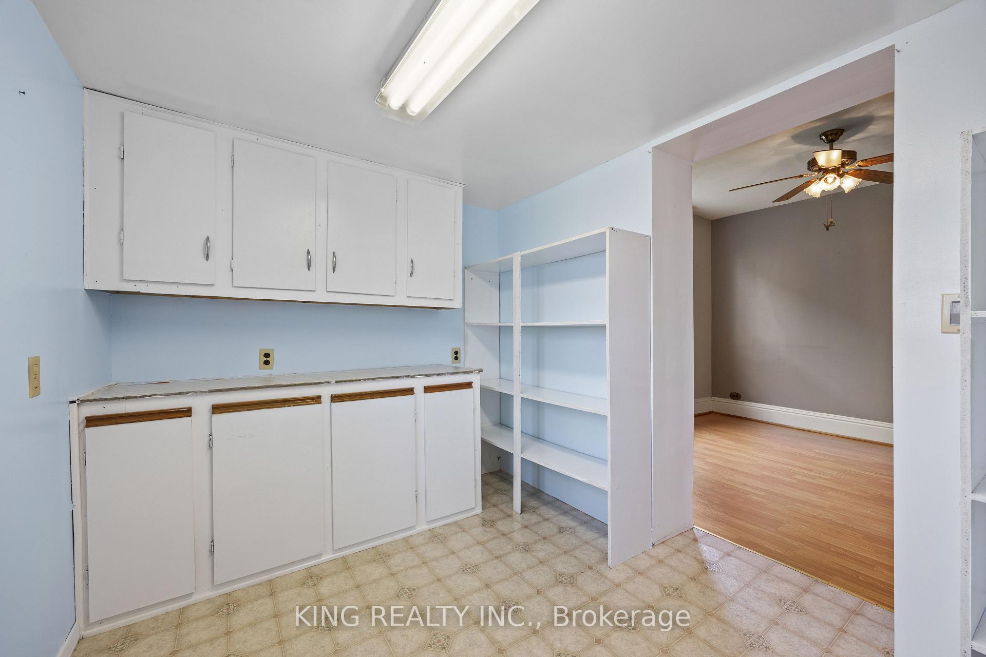 Photo 16 of 221 Samuelson Street, Cambridge, Elgin Park/Coronation — HOMEH