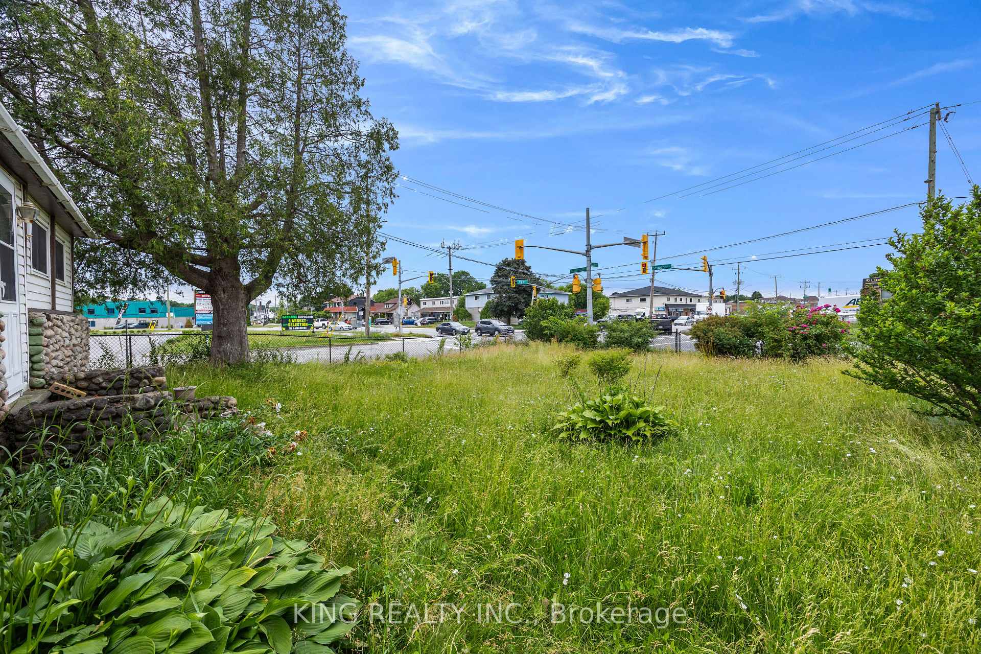 Photo 35 of 221 Samuelson Street, Cambridge, Elgin Park/Coronation — HOMEH
