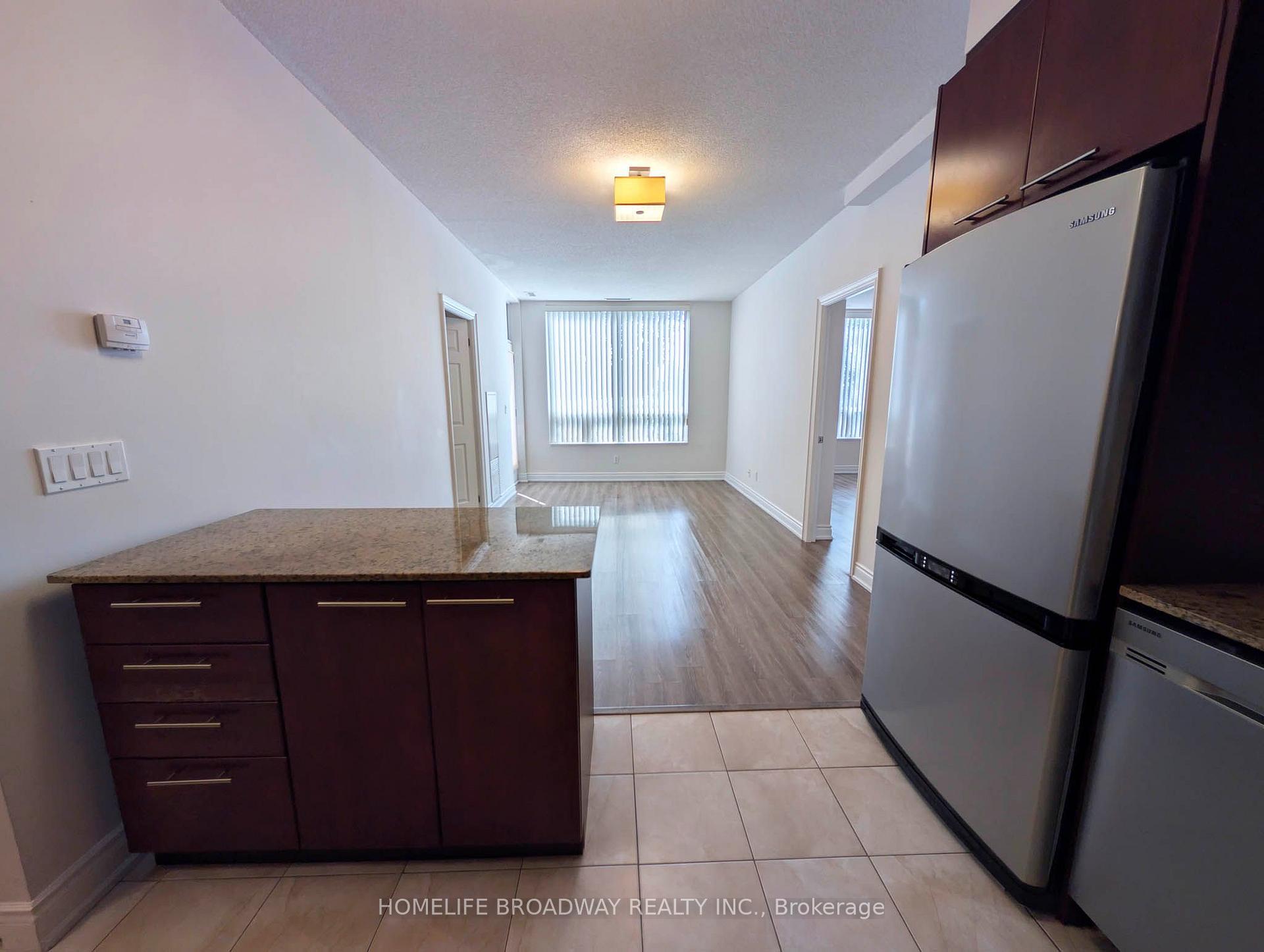 Photo 9 of Unit 110, 37 Galleria Parkway, Markham, Commerce Valley — HOMEH
