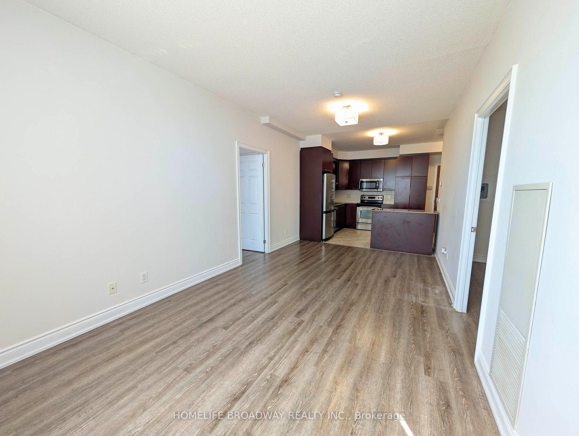 Photo 13 of Unit 110, 37 Galleria Parkway, Markham, Commerce Valley — HOMEH