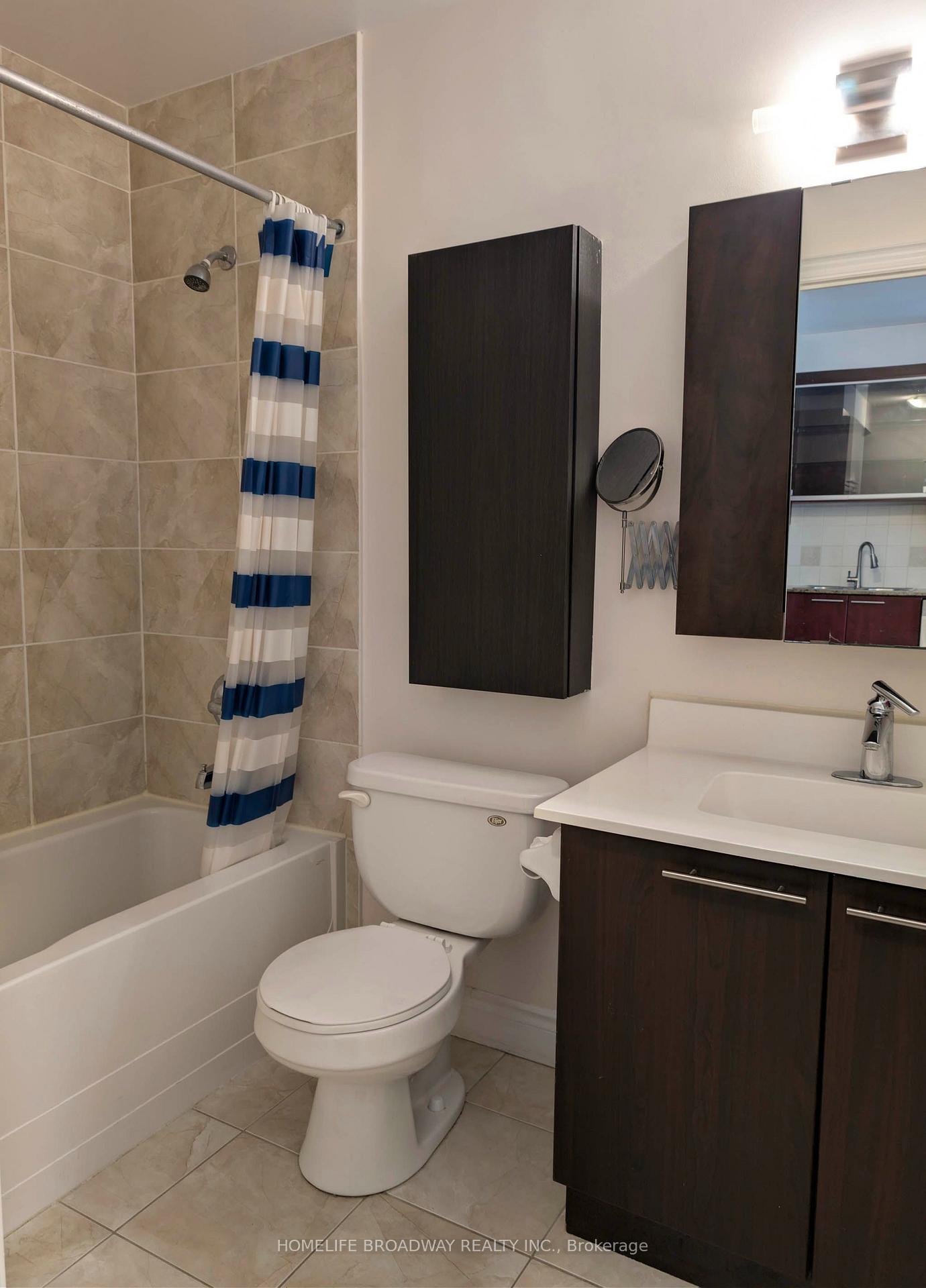 Photo 25 of Unit 110, 37 Galleria Parkway, Markham, Commerce Valley — HOMEH