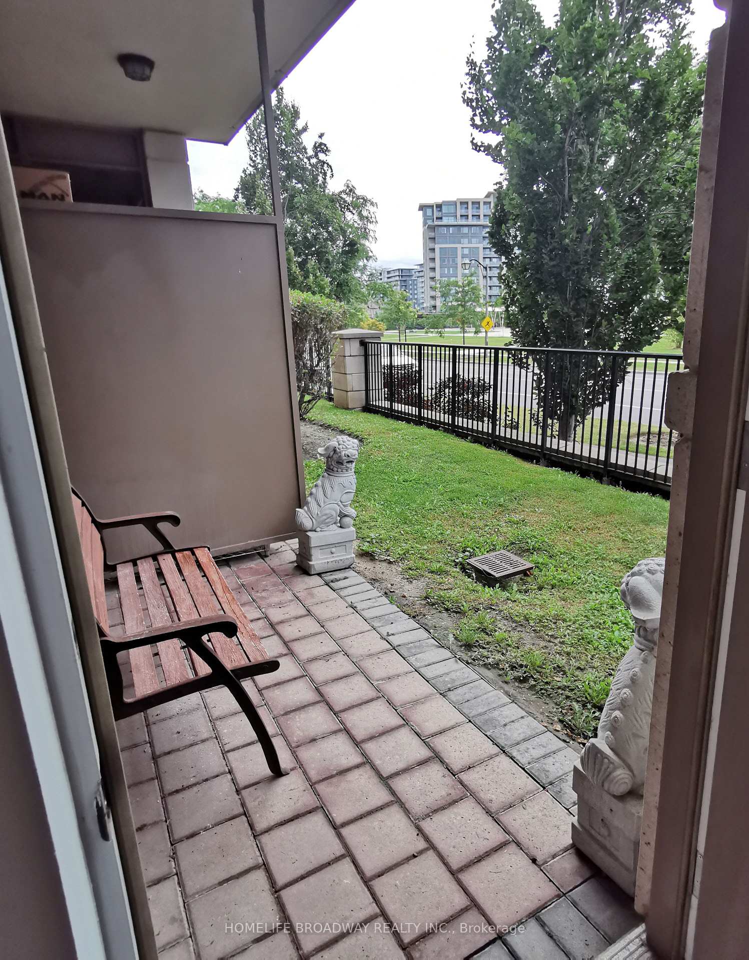 Photo 27 of Unit 110, 37 Galleria Parkway, Markham, Commerce Valley — HOMEH