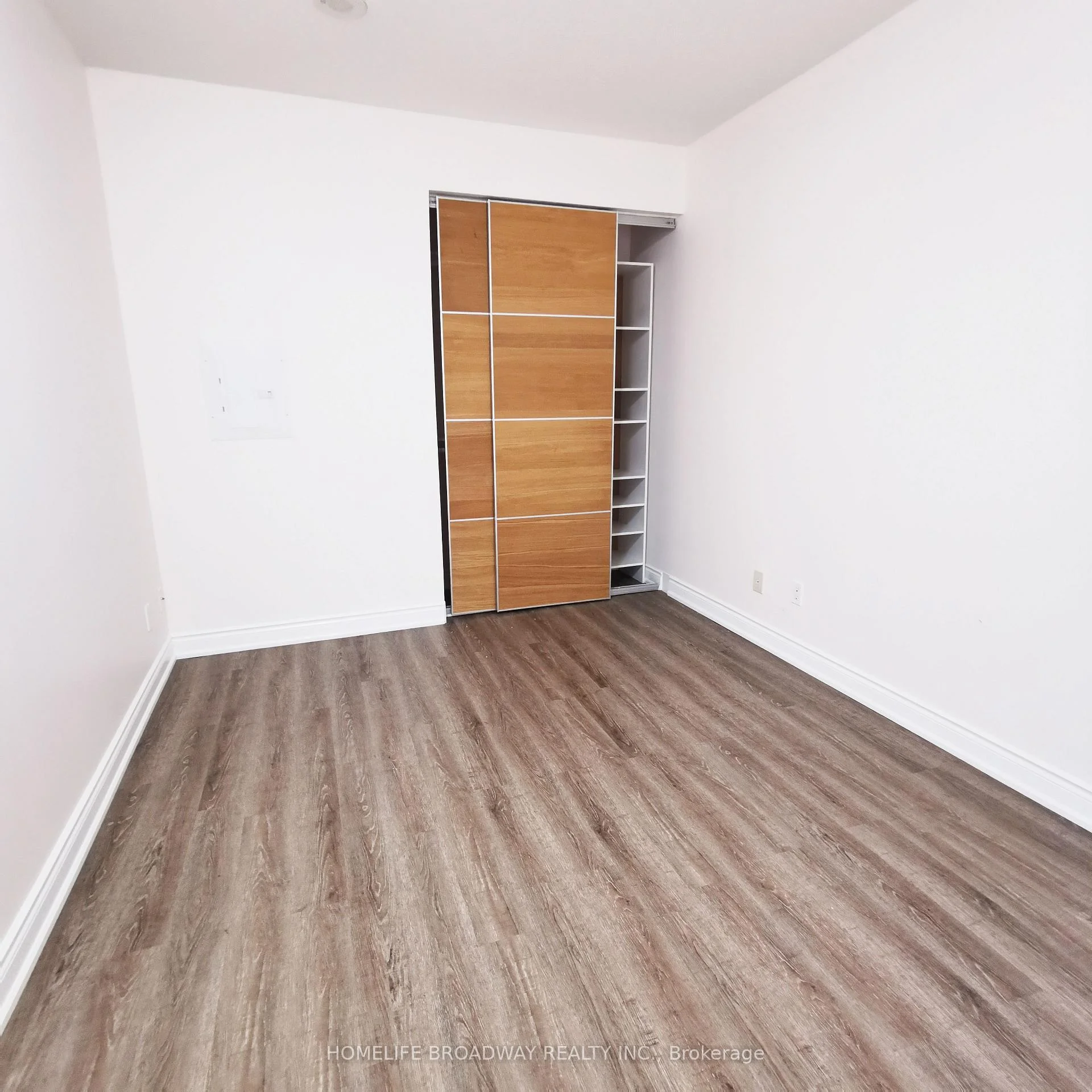 Photo 20 of Unit 110, 37 Galleria Parkway, Markham, Commerce Valley — HOMEH