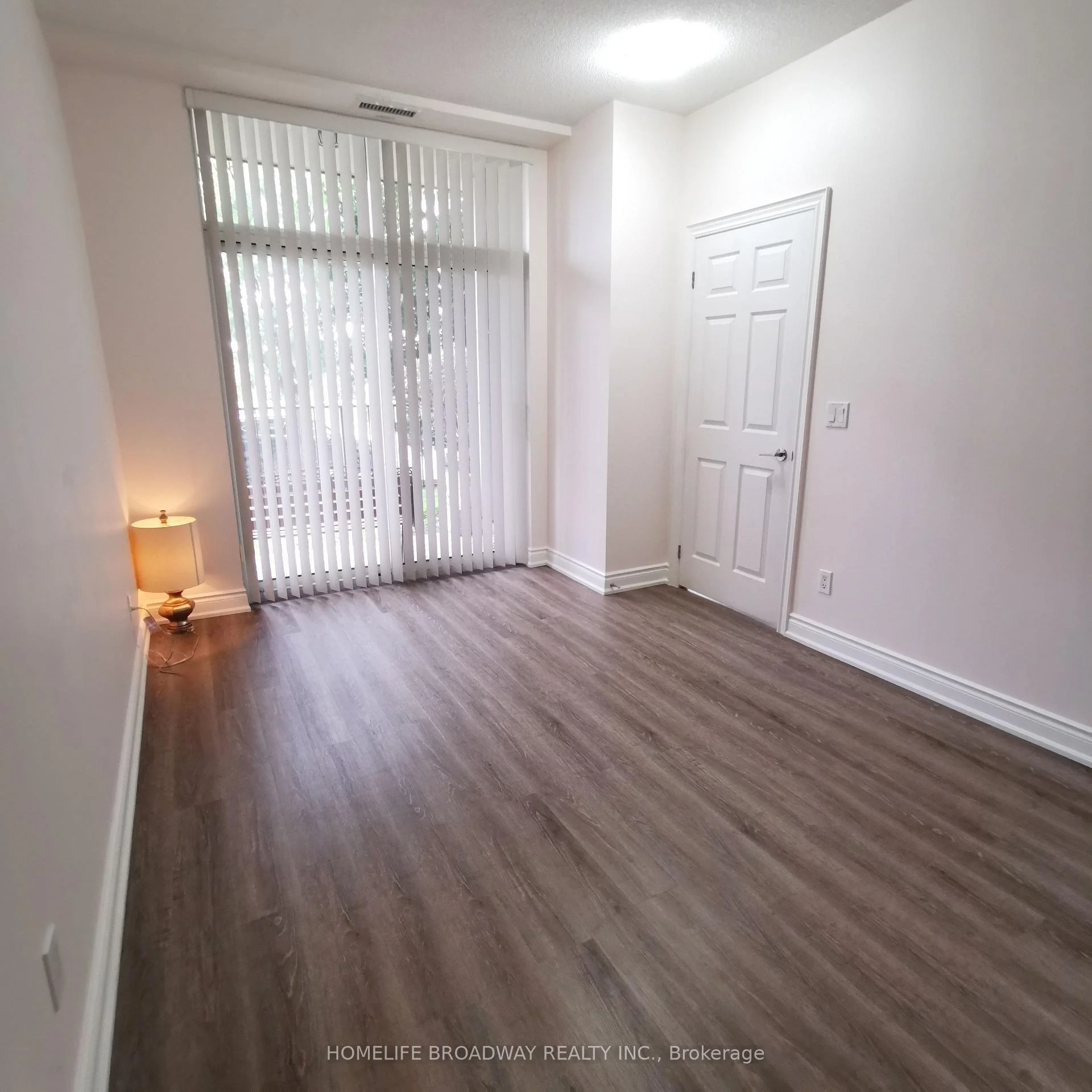 Photo 22 of Unit 110, 37 Galleria Parkway, Markham, Commerce Valley — HOMEH