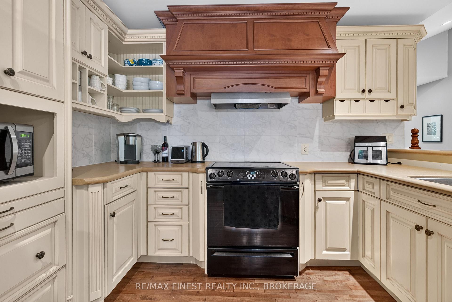 Photo 29 of 1068 Pleasant Hill Lane, Frontenac, Frontenac Centre — HOMEH