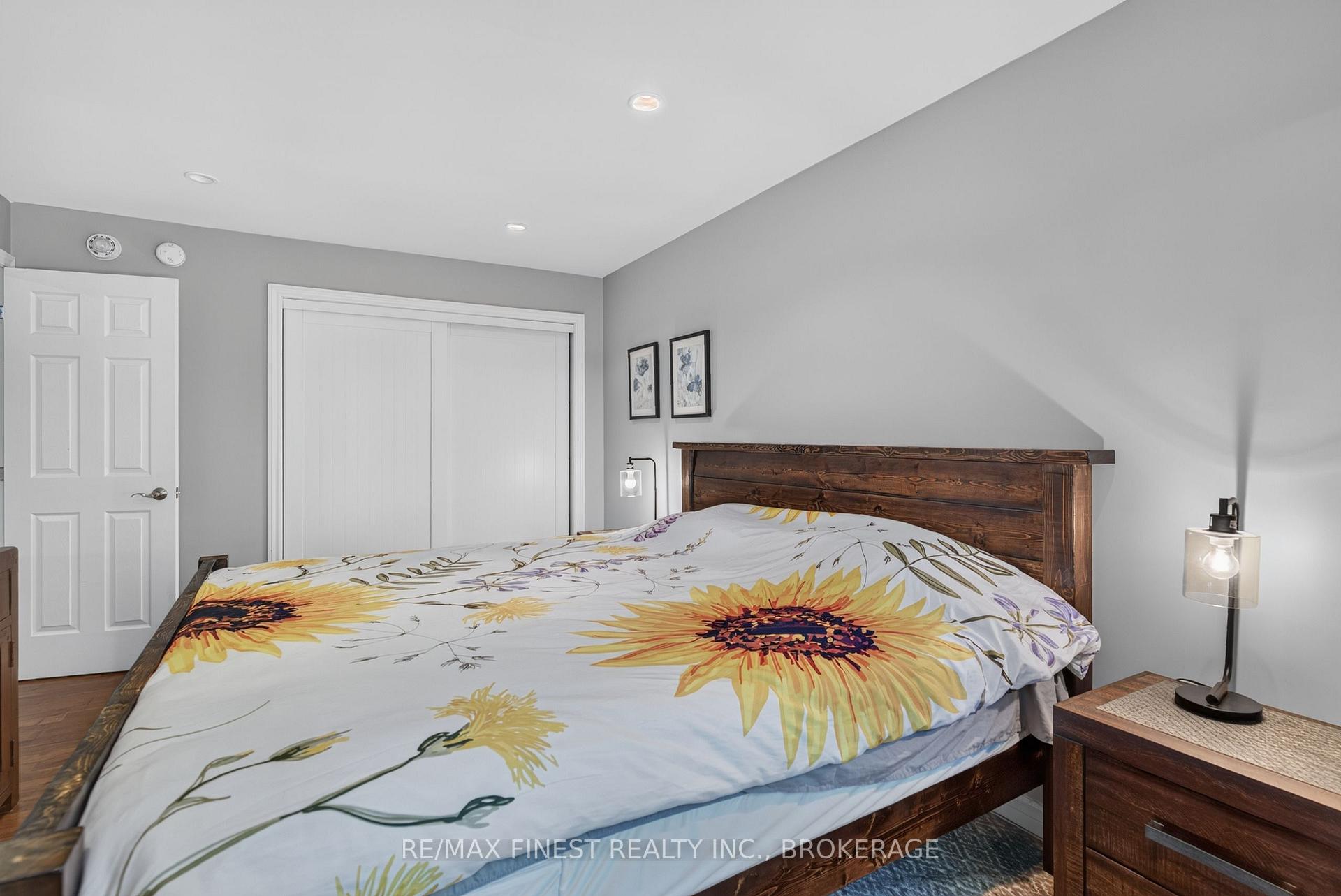 Photo 35 of 1068 Pleasant Hill Lane, Frontenac, Frontenac Centre — HOMEH