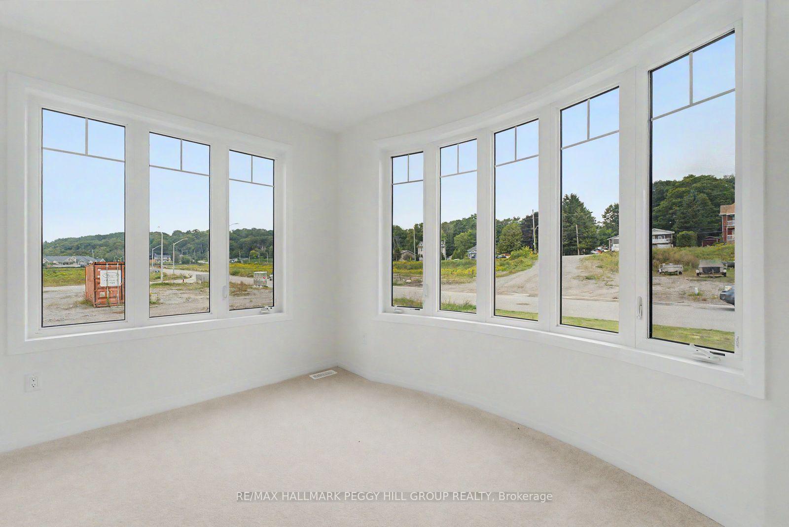 Photo 9 of 553 Hudson Crescent, Midland — HOMEH