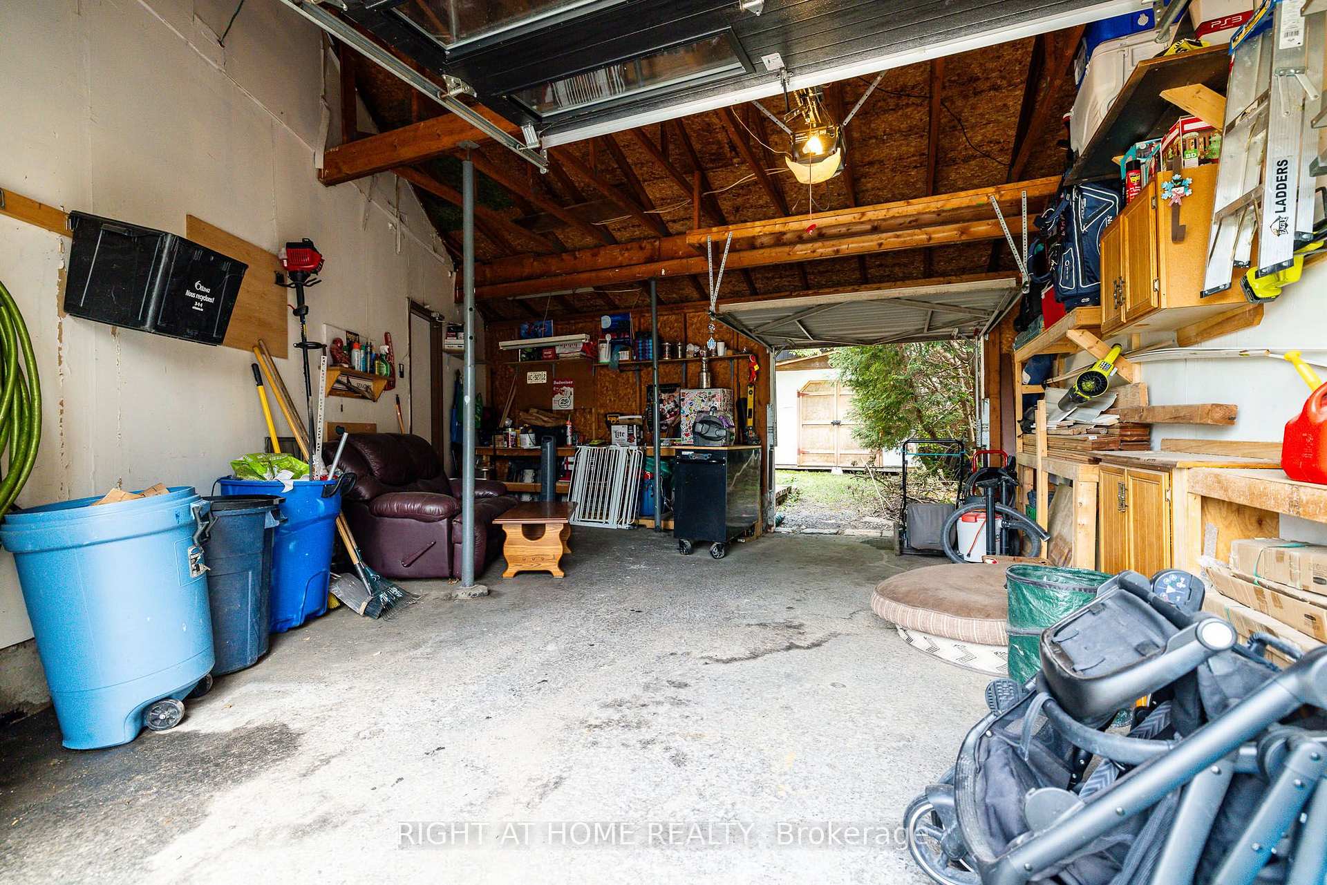 Photo 37 of 30 Berkshire Way, Ottawa, Barrhaven - Pheasant Run — HOMEH