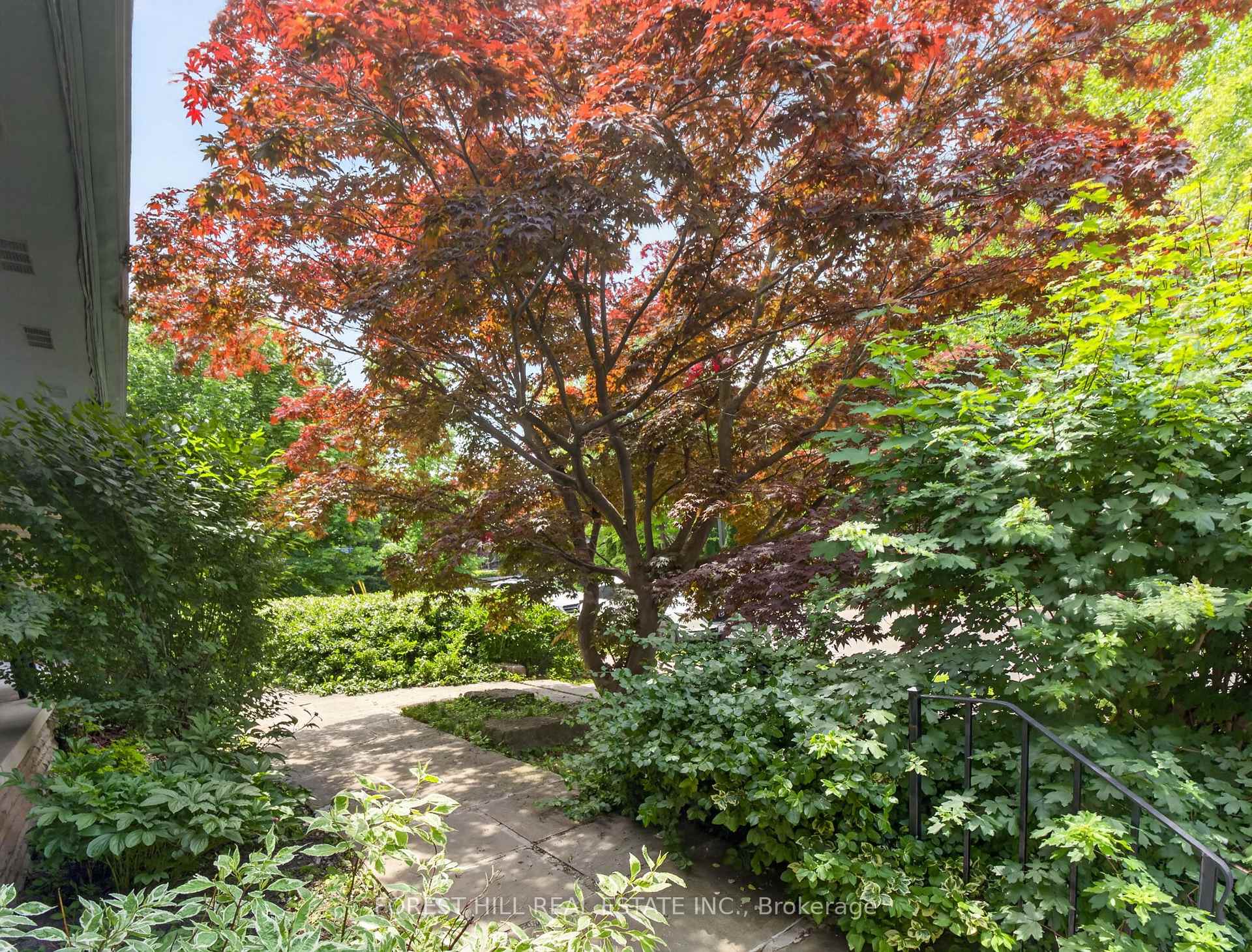 Photo 37 of 3 Glen Rush Boulevard, Toronto, Bedford Park-Nortown — HOMEH
