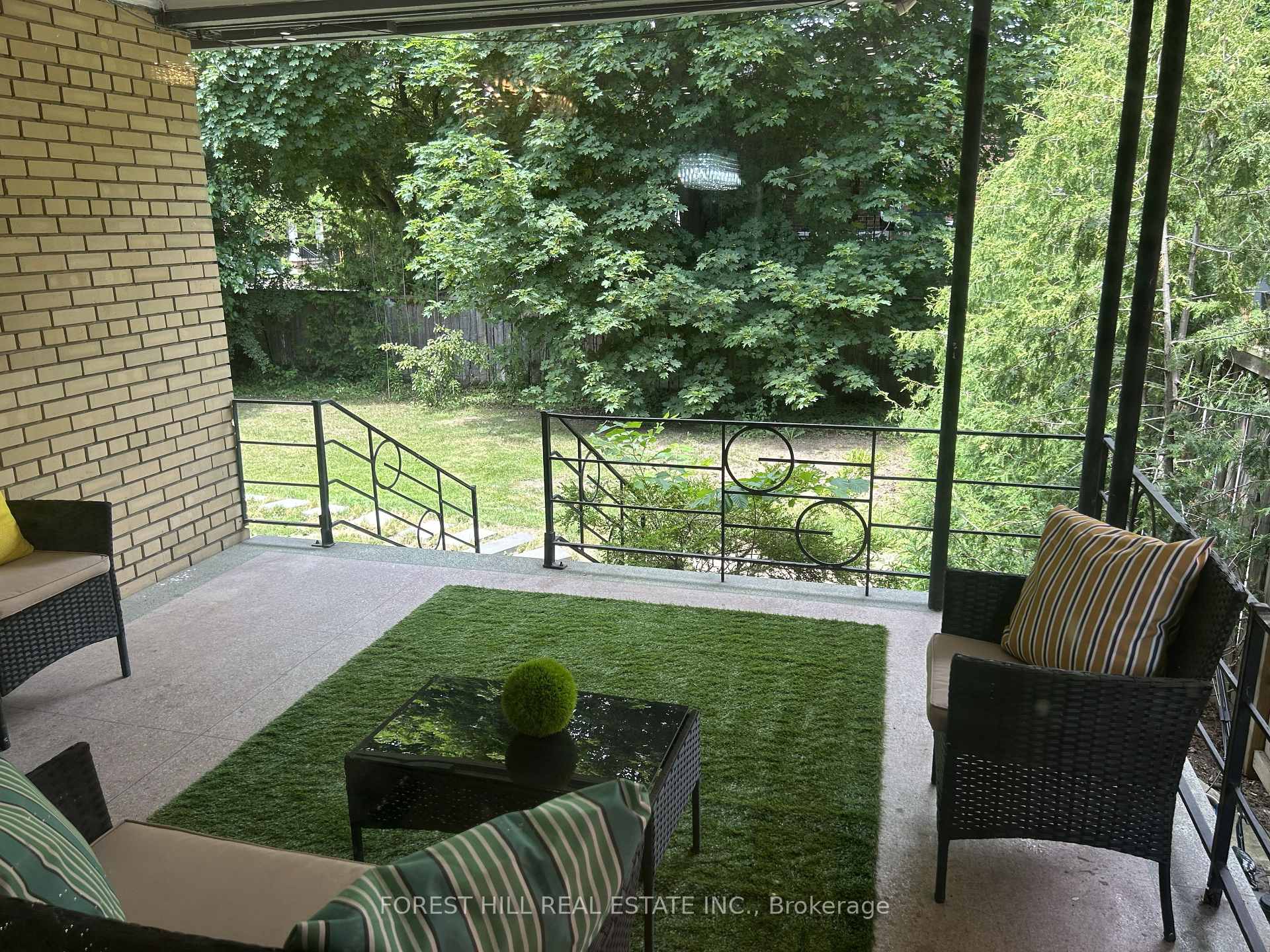 Photo 38 of 3 Glen Rush Boulevard, Toronto, Bedford Park-Nortown — HOMEH