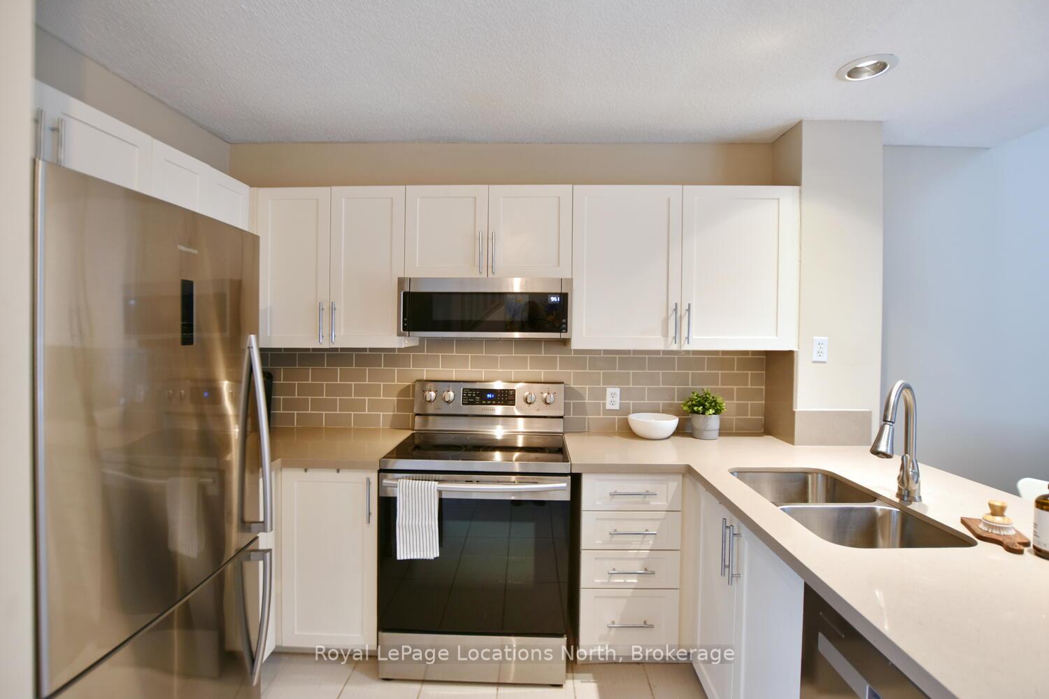 Photo 11 of Unit 176, 49 Trott Boulevard, Collingwood — HOMEH