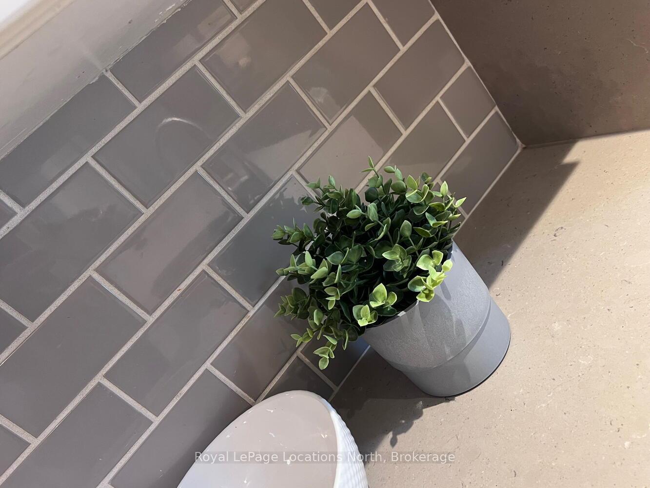 Photo 12 of Unit 176, 49 Trott Boulevard, Collingwood — HOMEH