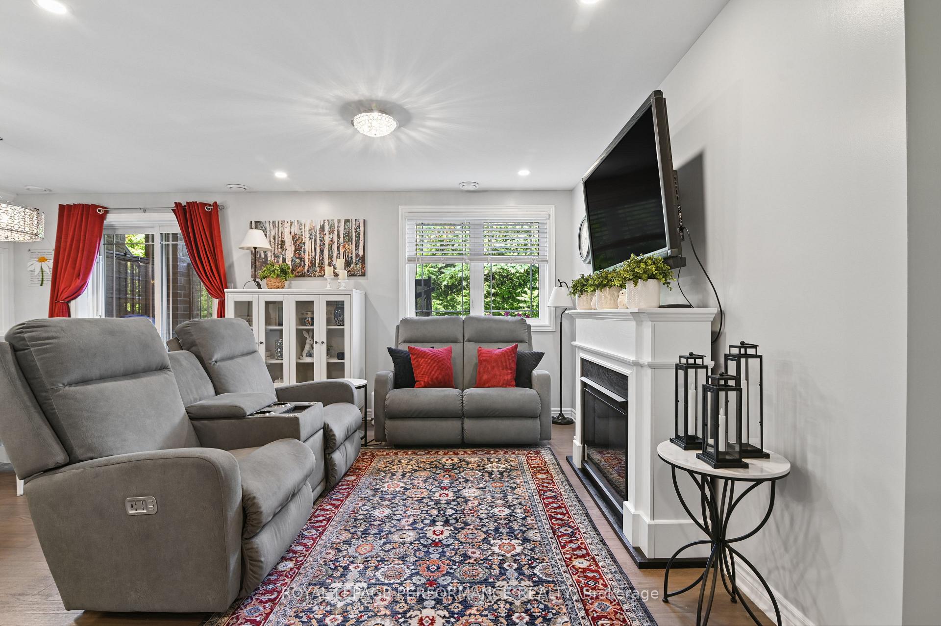 Photo 6 of Unit 2, 345 Tribeca Private, Ottawa, Barrhaven - Longfields — HOMEH