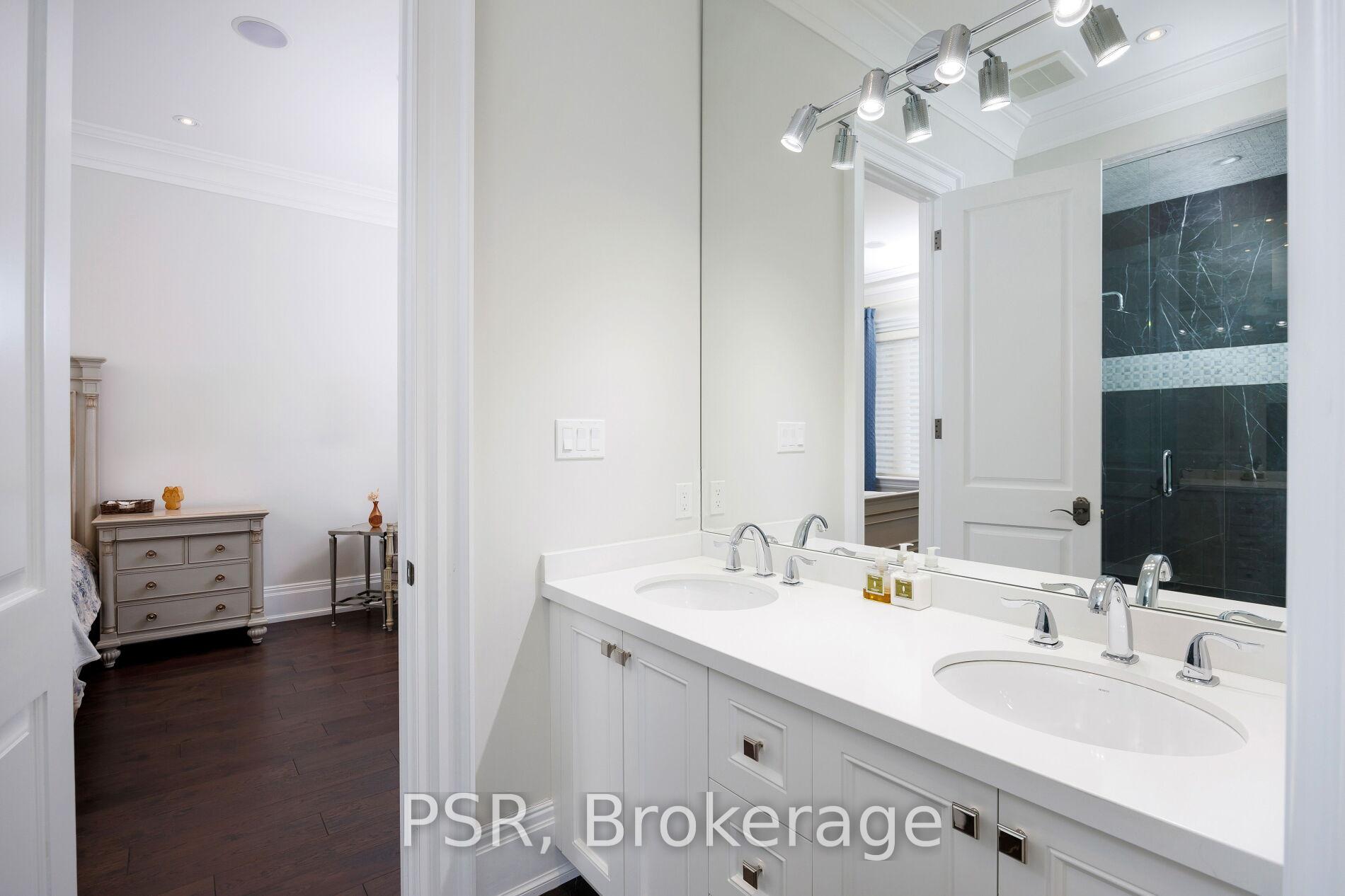 Photo 38 of 22 Ida Street, Markham, Thornhill — HOMEH