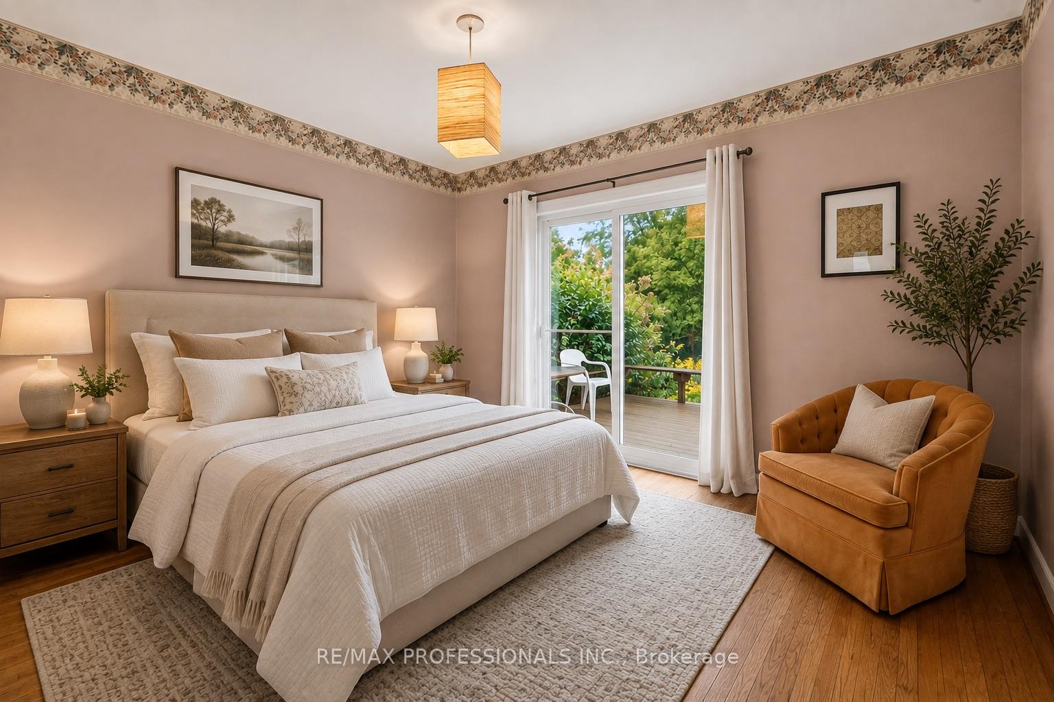 Photo 19 of 28 Baskerville Crescent, Etobicoke, Markland Wood — HOMEH