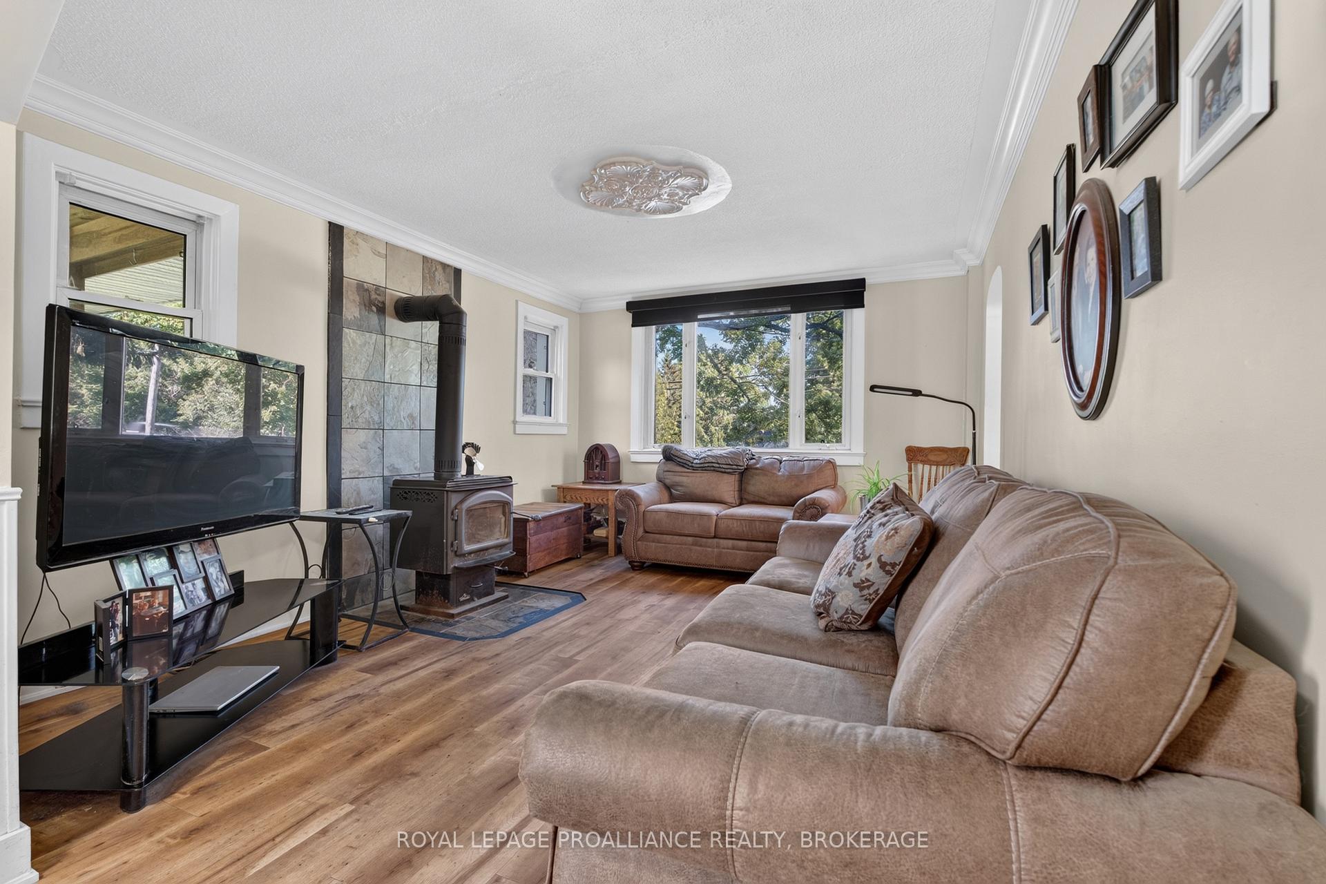 Photo 3 of 2693 Rutledge Road, Frontenac, Frontenac South — HOMEH
