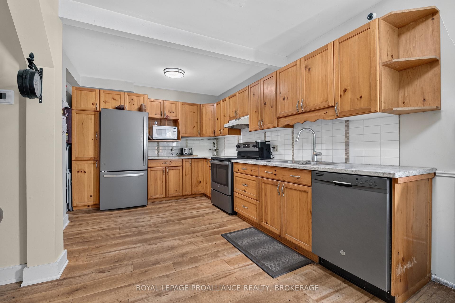 Photo 7 of 2693 Rutledge Road, Frontenac, Frontenac South — HOMEH