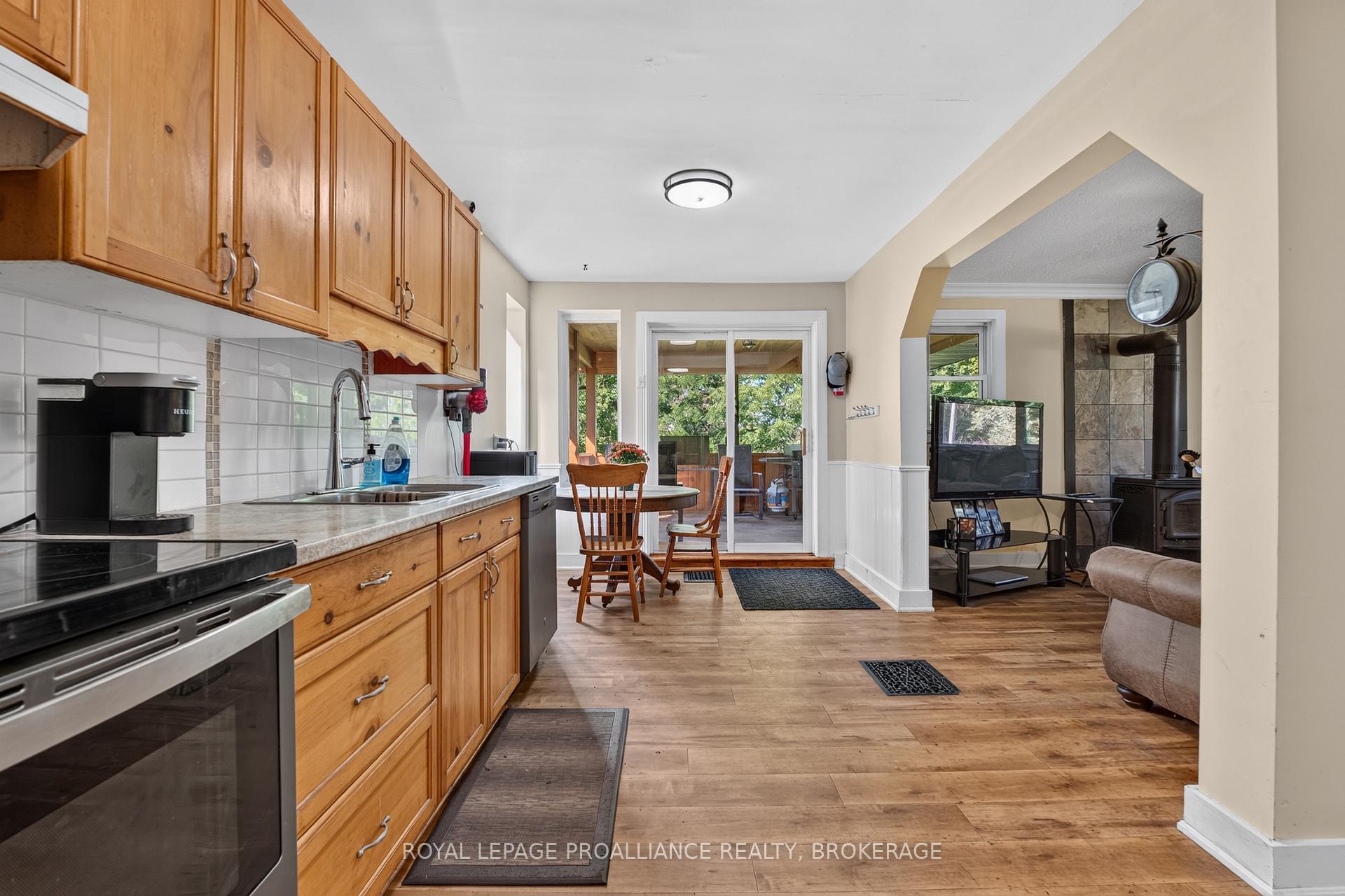 Photo 9 of 2693 Rutledge Road, Frontenac, Frontenac South — HOMEH