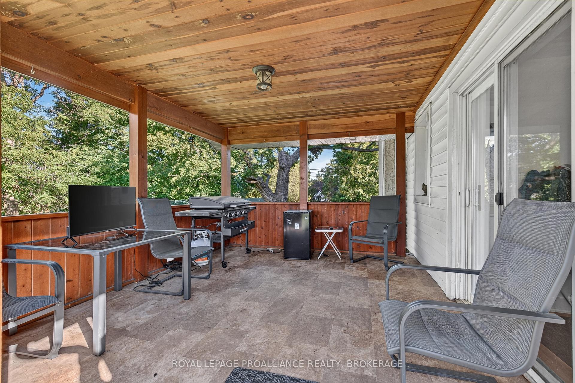 Photo 15 of 2693 Rutledge Road, Frontenac, Frontenac South — HOMEH