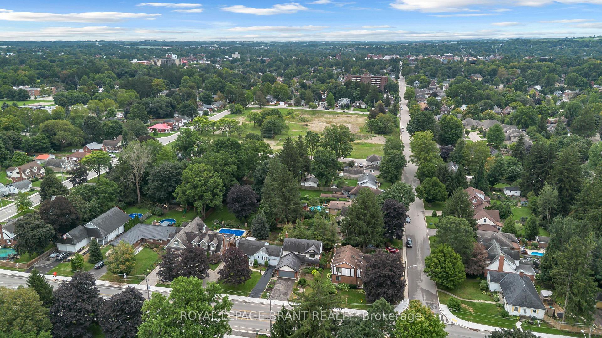 Photo 60 of 490 Devonshire Avenue, Woodstock, Woodstock - North — HOMEH