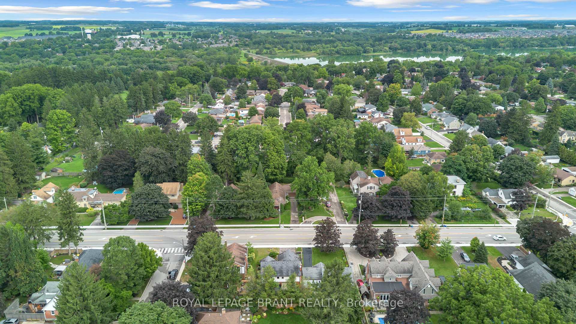 Photo 59 of 490 Devonshire Avenue, Woodstock, Woodstock - North — HOMEH