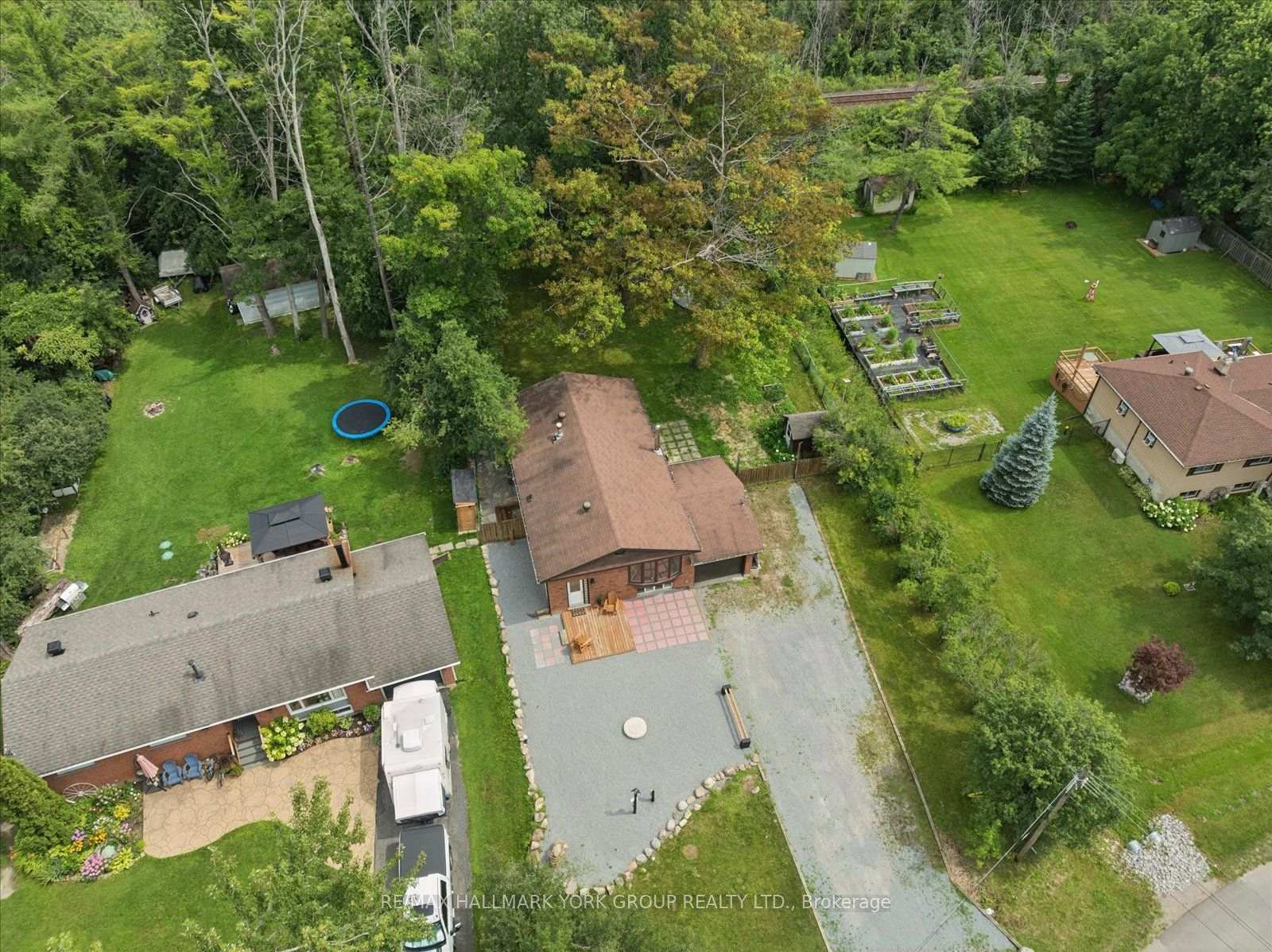 Photo 41 of 25765 Maple Beach Road, Brock, Rural Brock — HOMEH