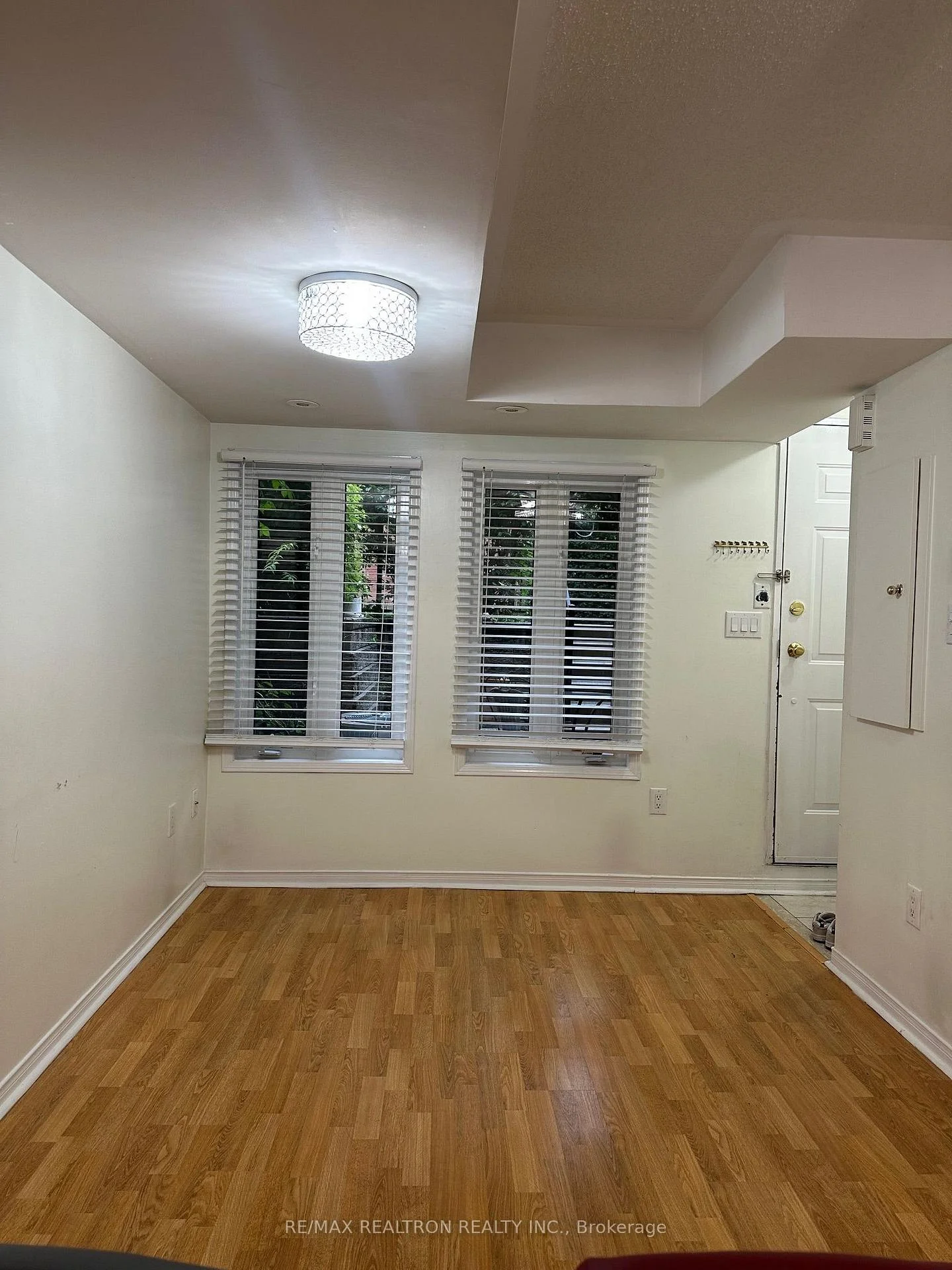 Photo 5 of Unit 122, 316 John Street, Markham, Aileen-Willowbrook — HOMEH