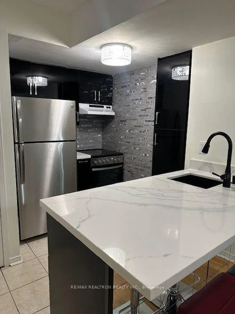 Photo 8 of Unit 122, 316 John Street, Markham, Aileen-Willowbrook — HOMEH