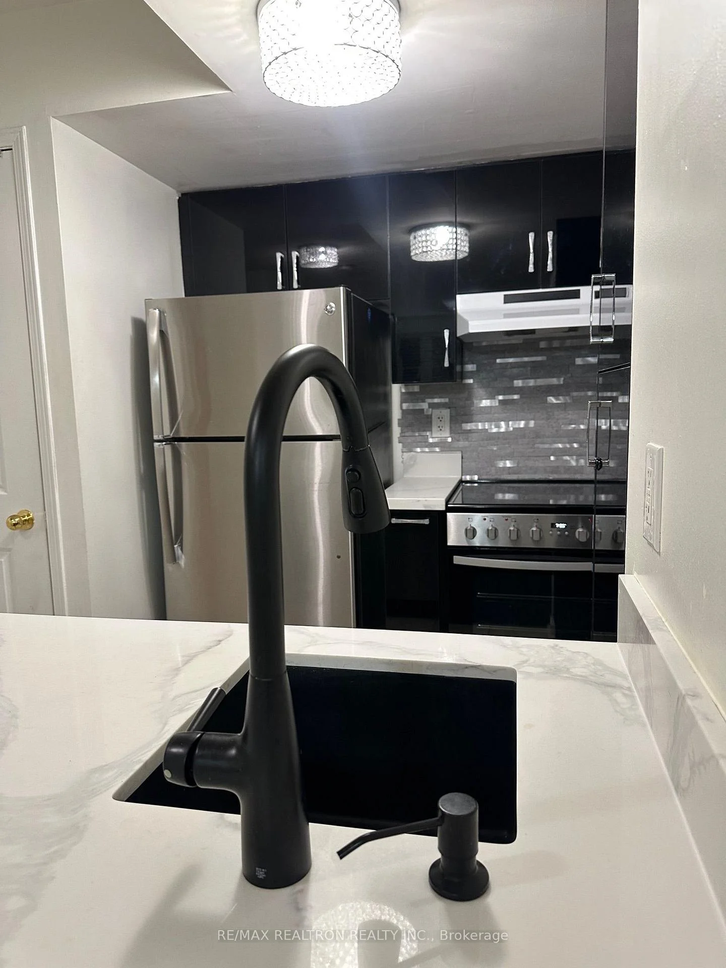 Photo 11 of Unit 122, 316 John Street, Markham, Aileen-Willowbrook — HOMEH
