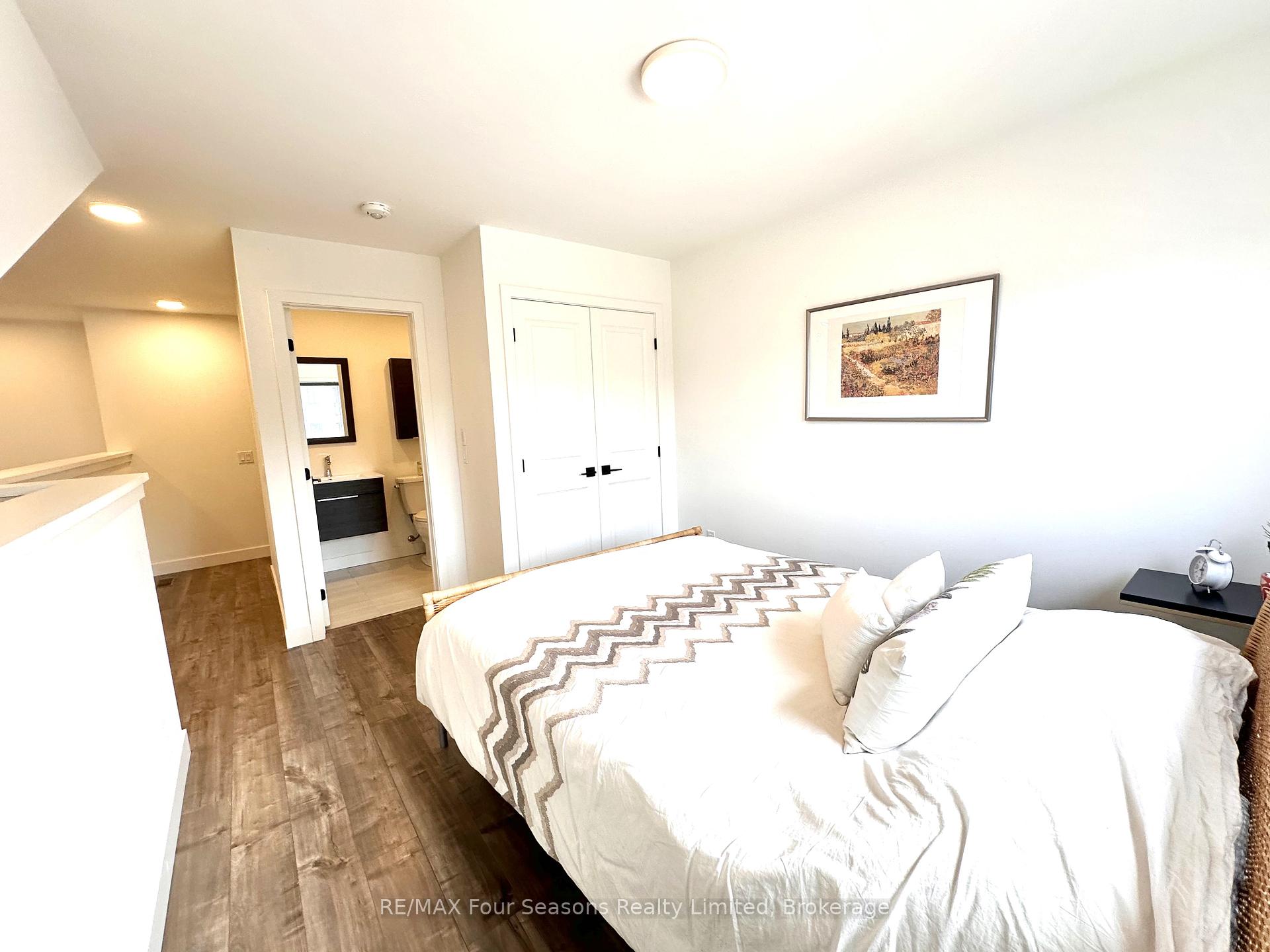 Photo 9 of Unit 303, 10 Beausoleil Lane, Blue Mountains — HOMEH