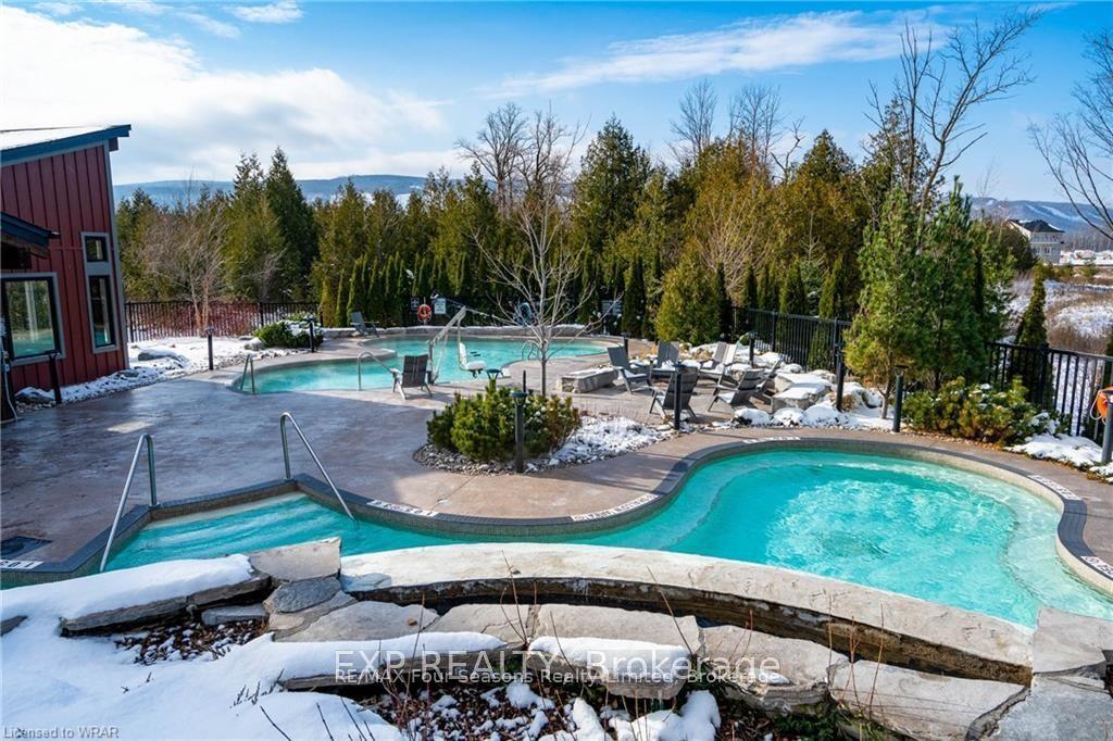 Photo 19 of Unit 303, 10 Beausoleil Lane, Blue Mountains — HOMEH