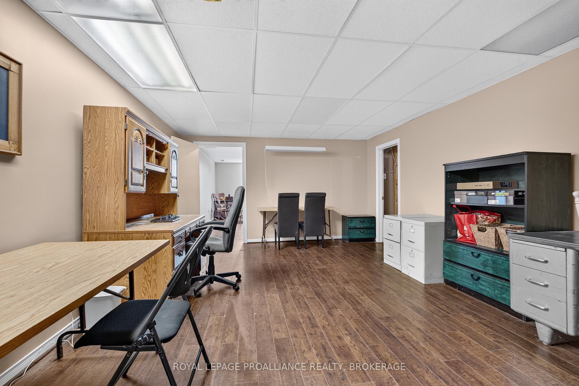 Photo 22 of 867 Millhaven Road, Loyalist, Lennox and Addington - South — HOMEH