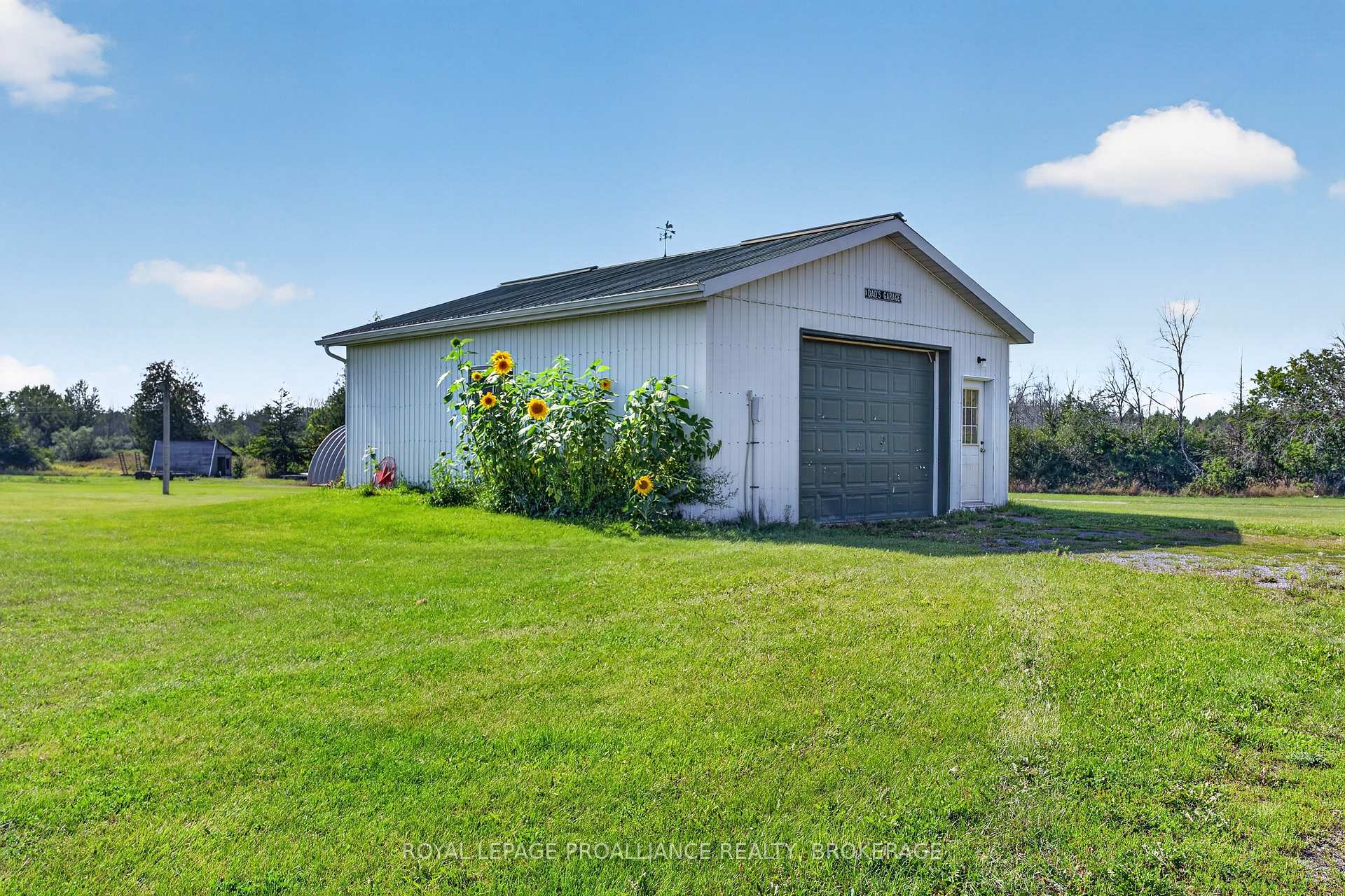 Photo 27 of 867 Millhaven Road, Loyalist, Lennox and Addington - South — HOMEH