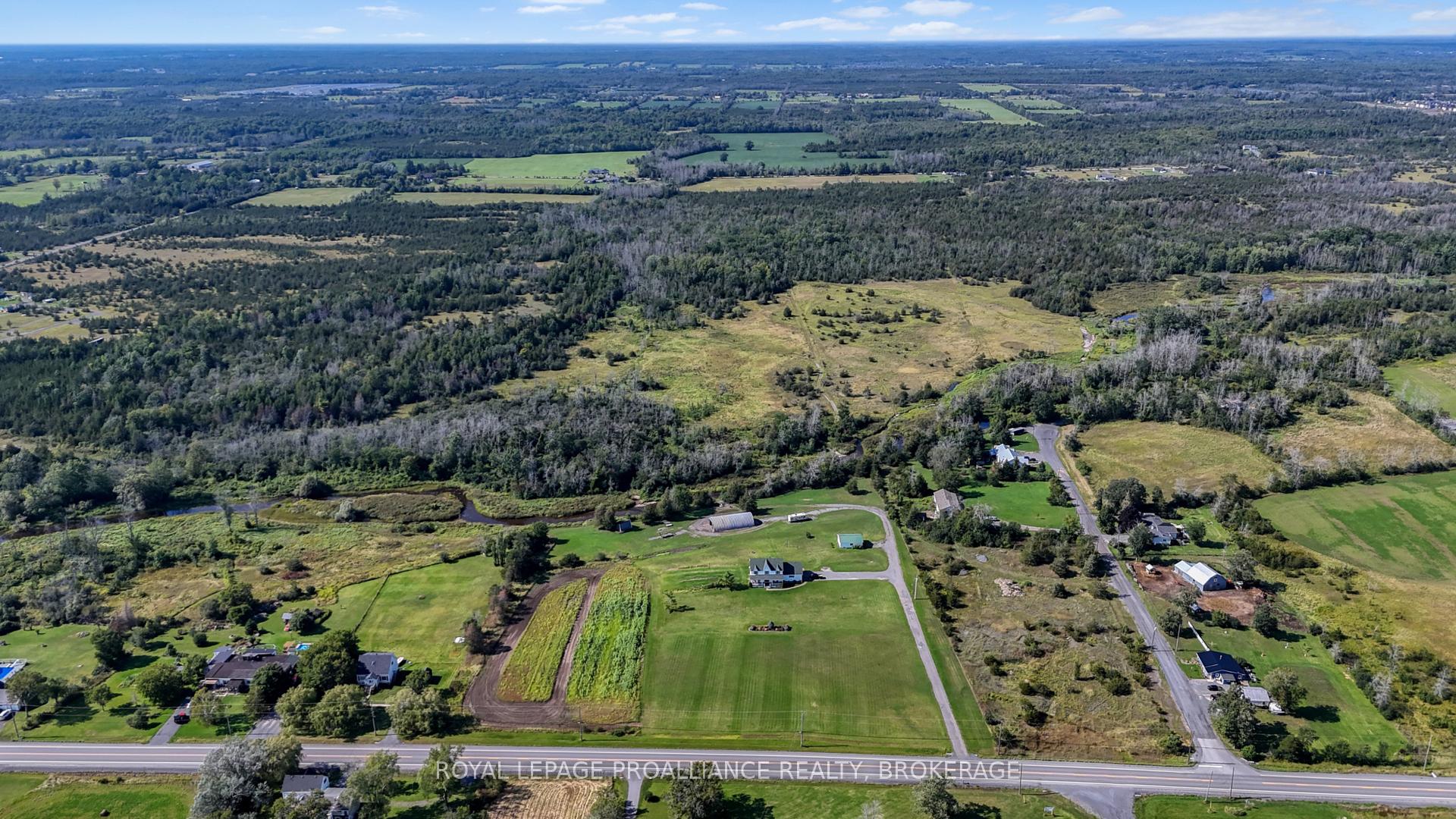 Photo 37 of 867 Millhaven Road, Loyalist, Lennox and Addington - South — HOMEH