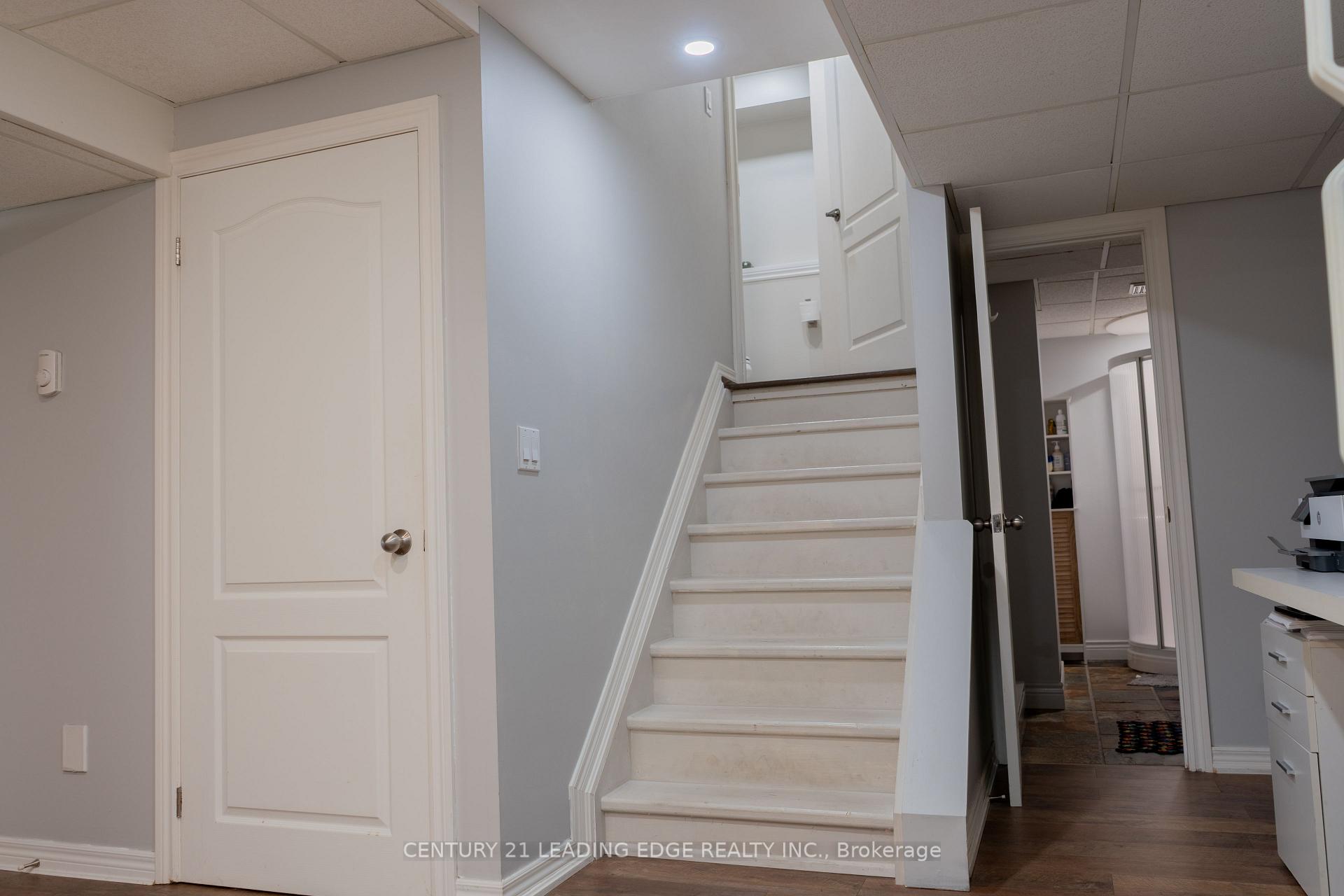 Photo 30 of 53 Ault Crescent, Whitby, Brooklin — HOMEH