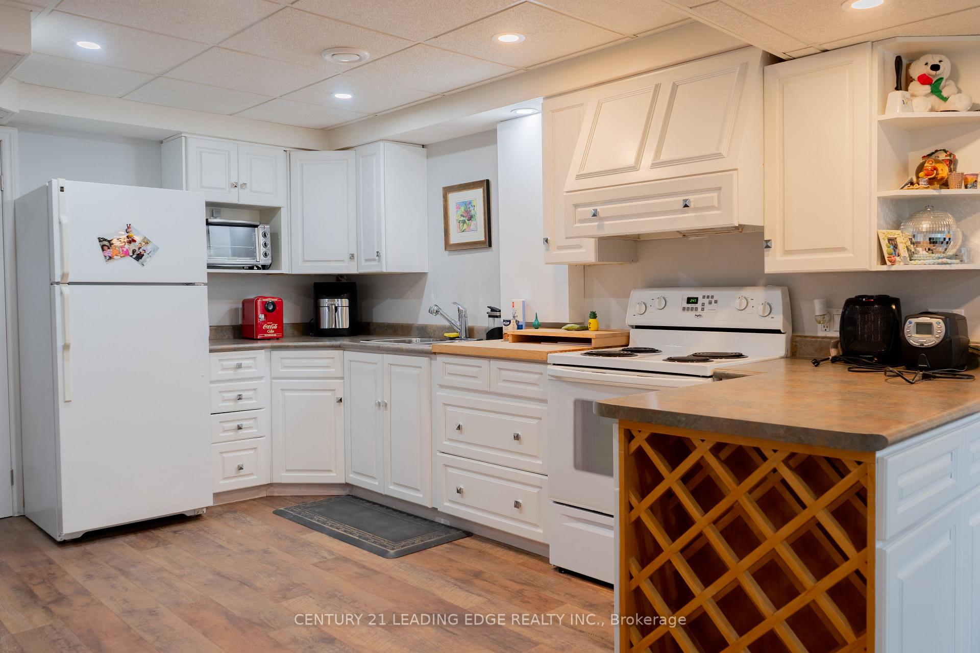 Photo 36 of 53 Ault Crescent, Whitby, Brooklin — HOMEH