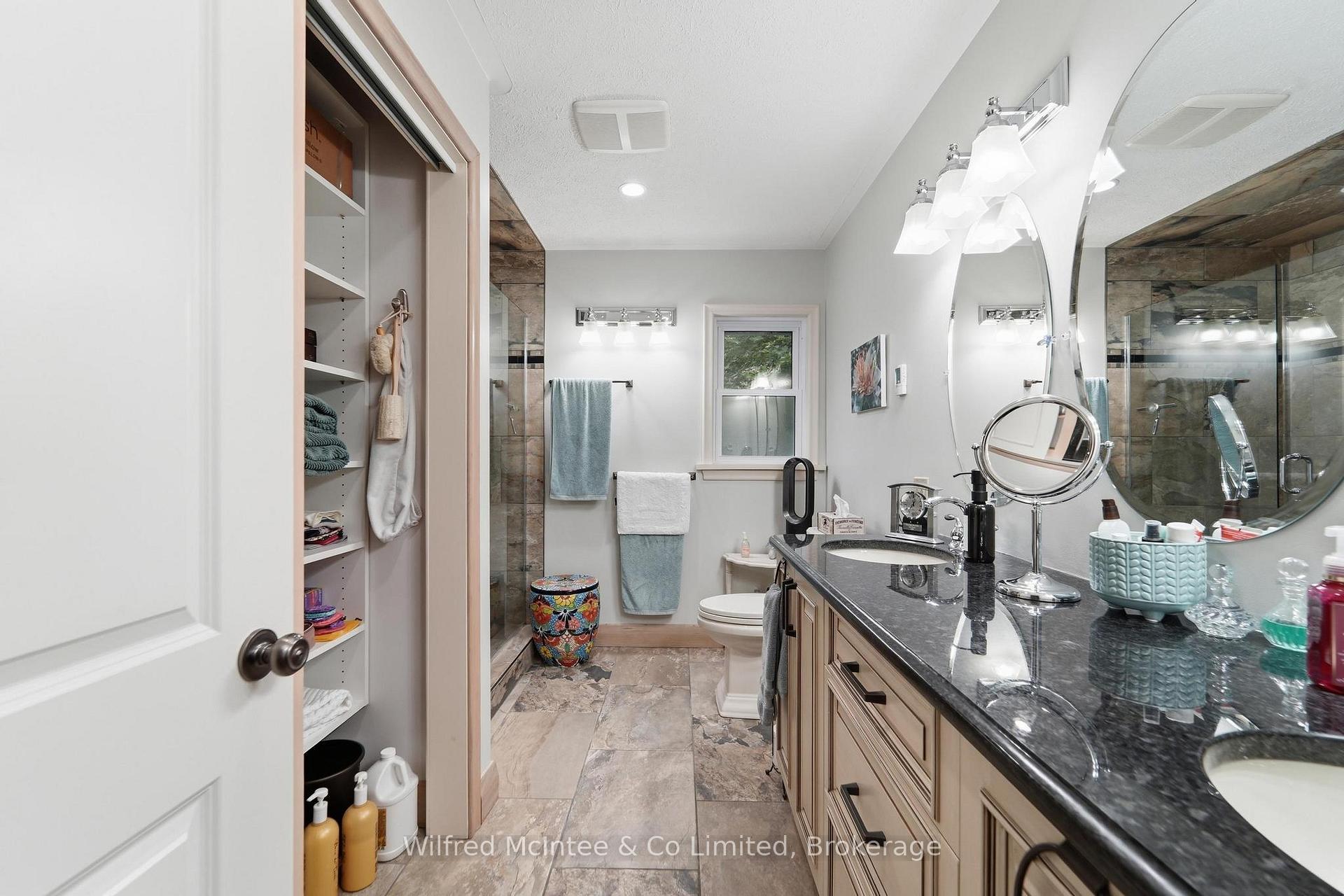 Photo 27 of 31 Johnstone Boulevard, Brockton — HOMEH