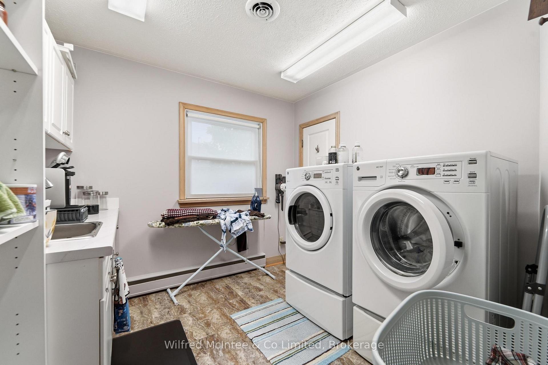 Photo 33 of 31 Johnstone Boulevard, Brockton — HOMEH