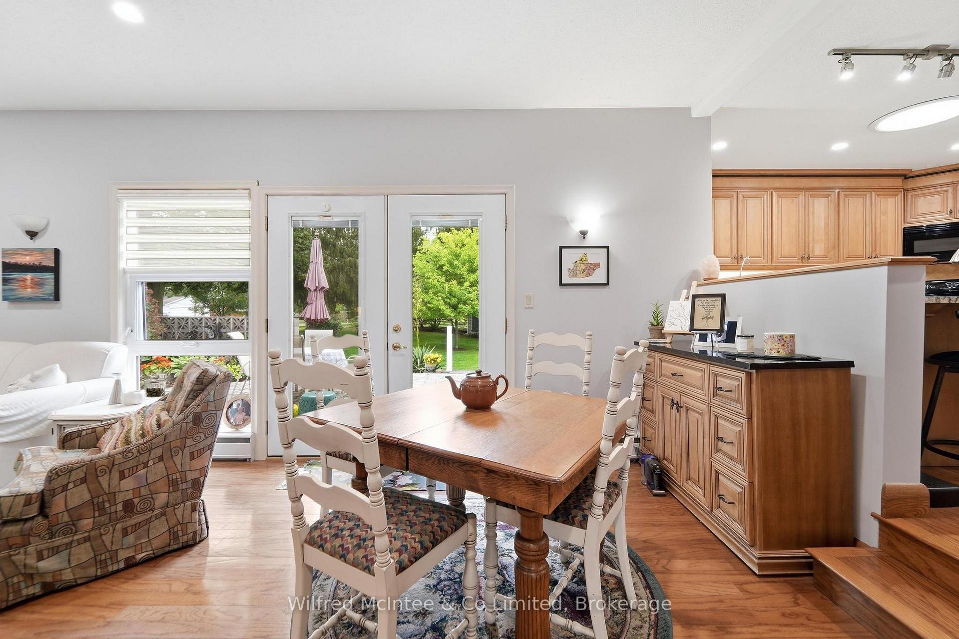 Photo 45 of 31 Johnstone Boulevard, Brockton — HOMEH