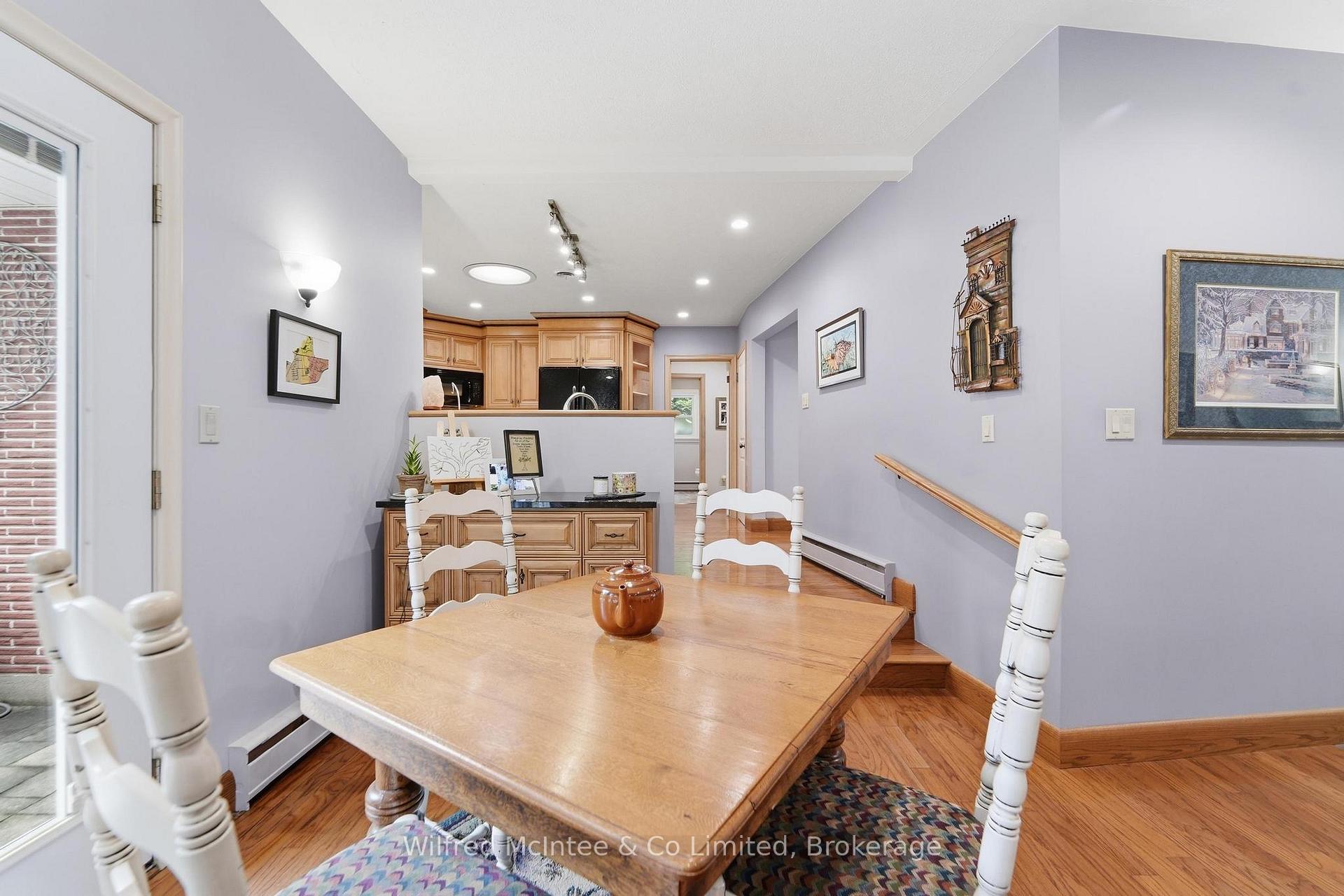 Photo 46 of 31 Johnstone Boulevard, Brockton — HOMEH