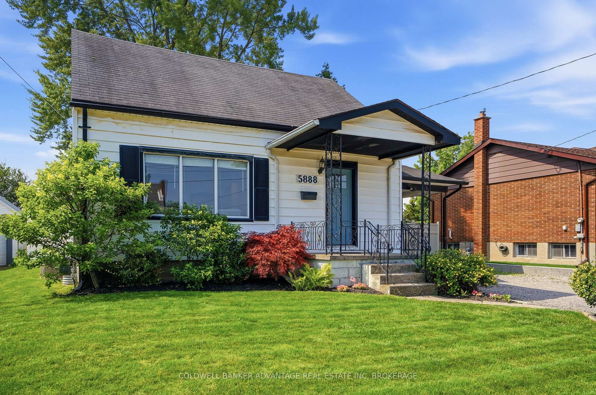 Photo 2 of 5888 Keith Street, Niagara Falls, Church's Lane — HOMEH