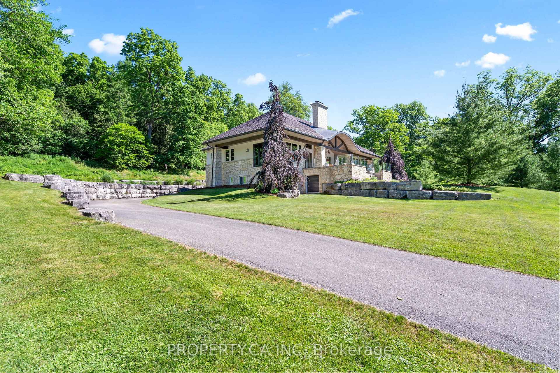 Photo 13 of 10955 Old River Road, Middlesex Centre, Rural Middlesex Centre — HOMEH