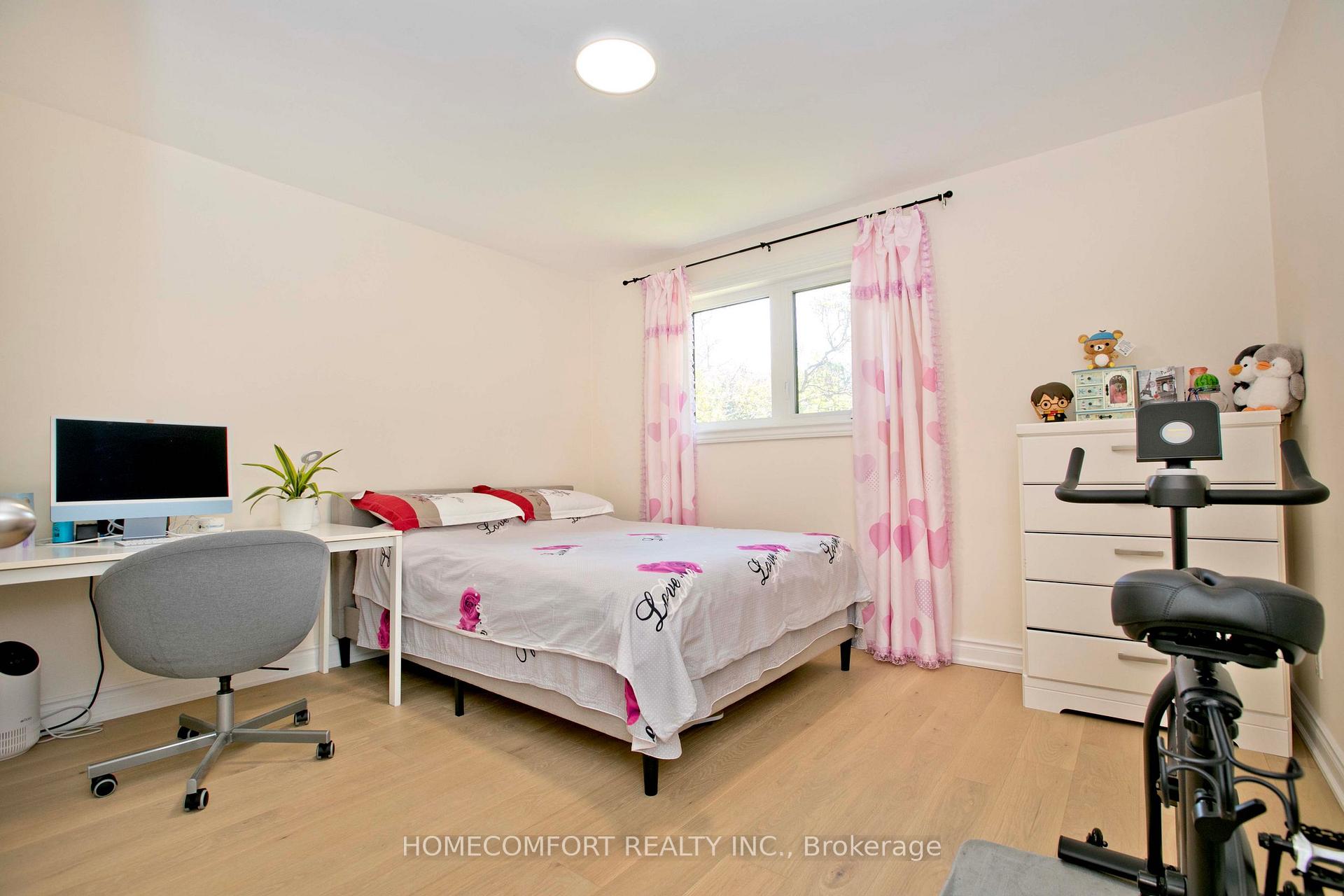 Photo 16 of Unit Upper, 19 Oldborough Circle, North York, Don Valley Village — HOMEH