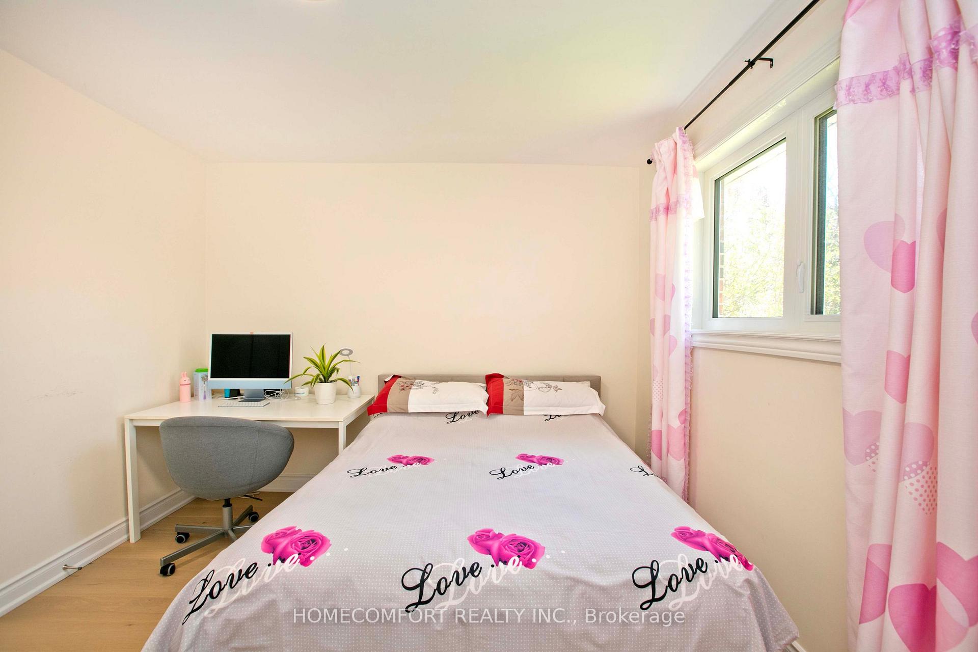 Photo 17 of Unit Upper, 19 Oldborough Circle, North York, Don Valley Village — HOMEH