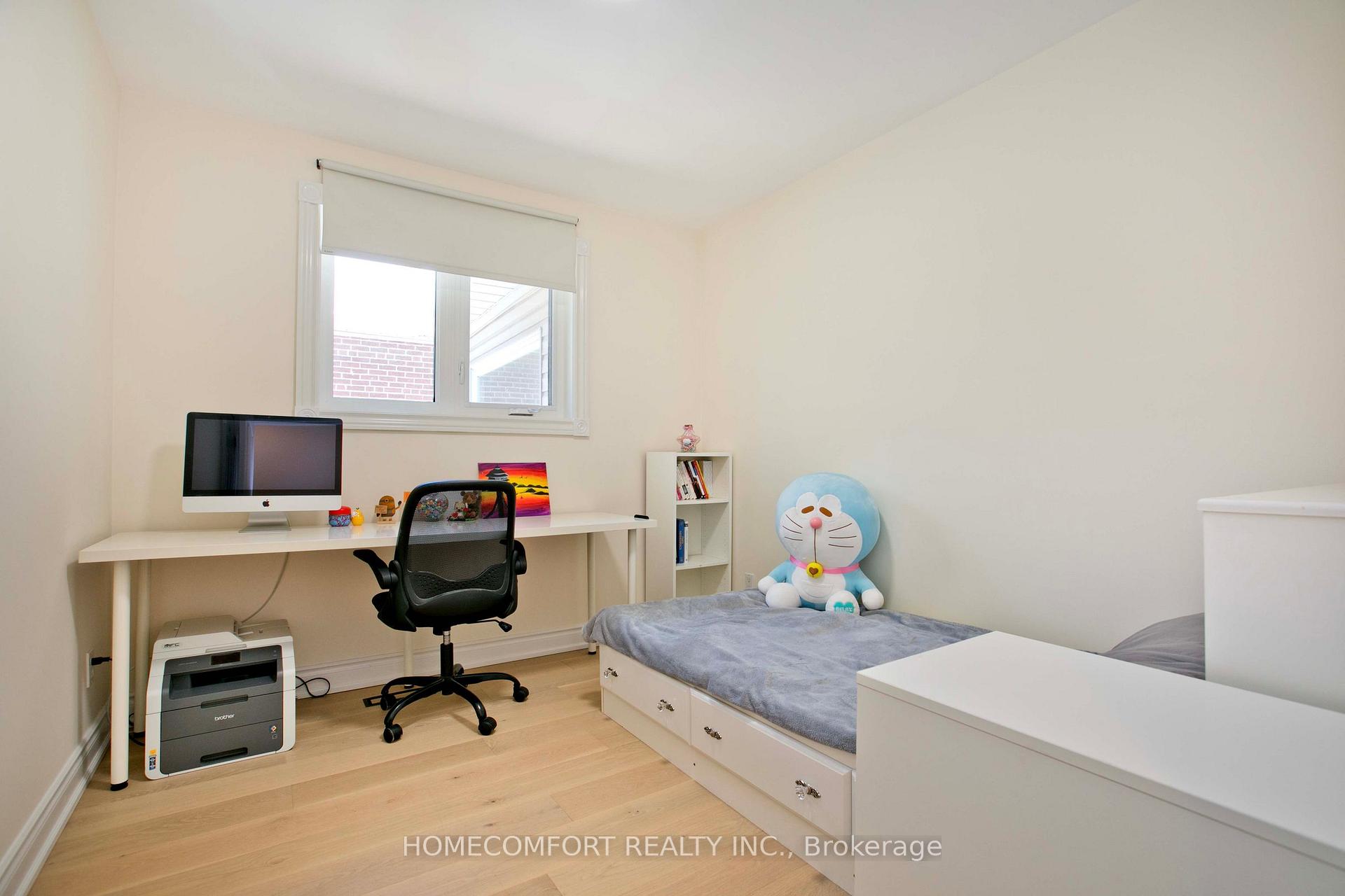 Photo 18 of Unit Upper, 19 Oldborough Circle, North York, Don Valley Village — HOMEH