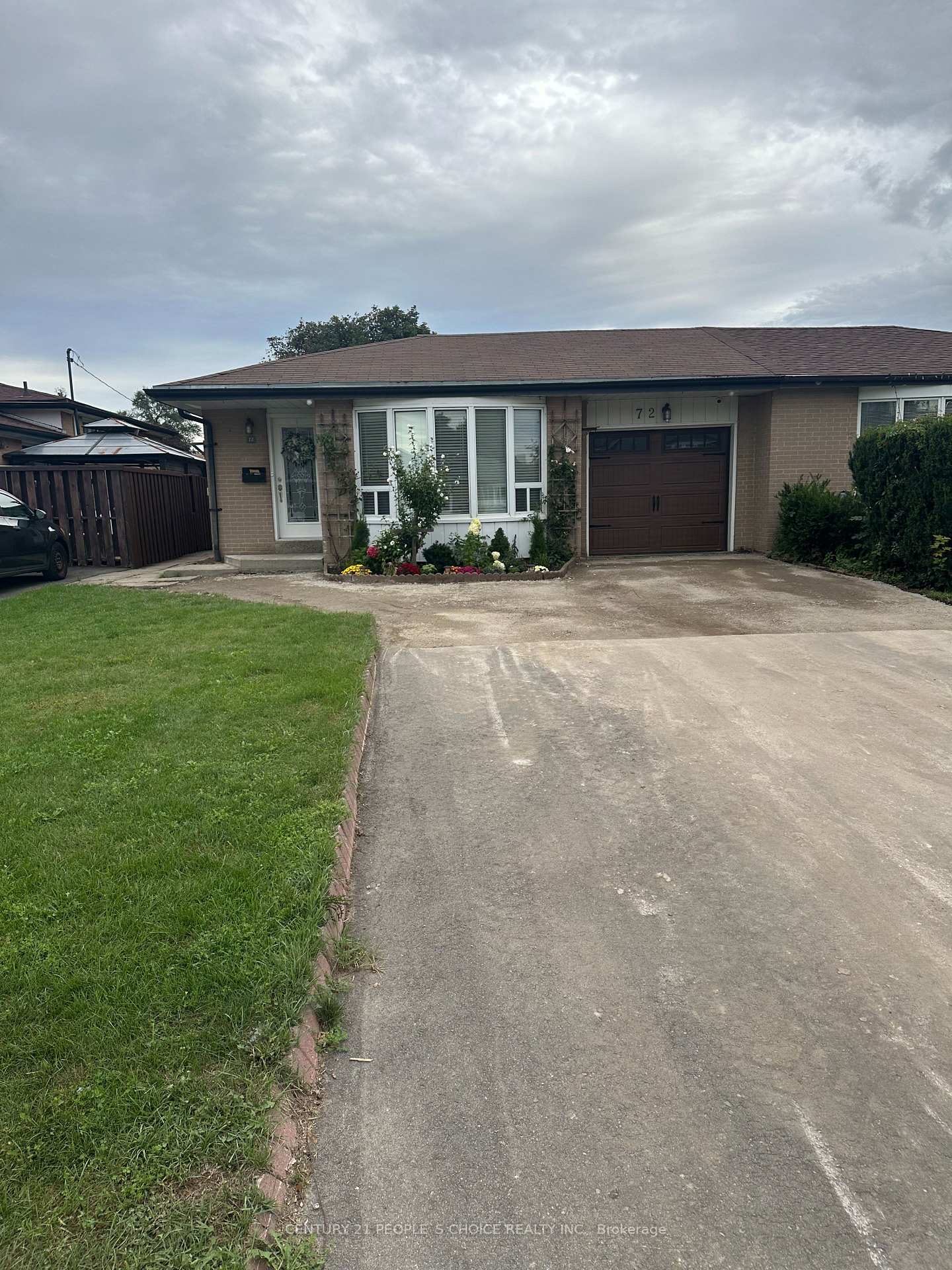 Photo 1 of Unit Upper, 72 Cathcart Crescent, Brampton, Avondale — HOMEH