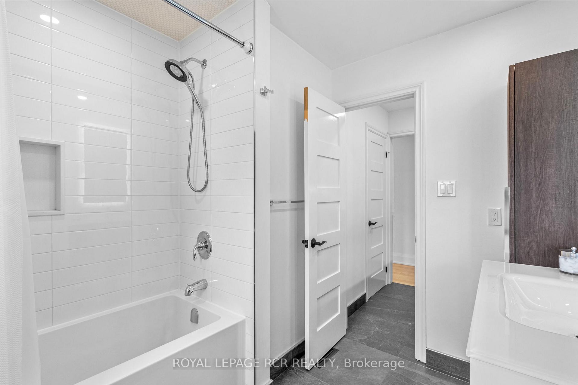Photo 23 of 409 Alex Doner Drive, Newmarket, Glenway Estates — HOMEH