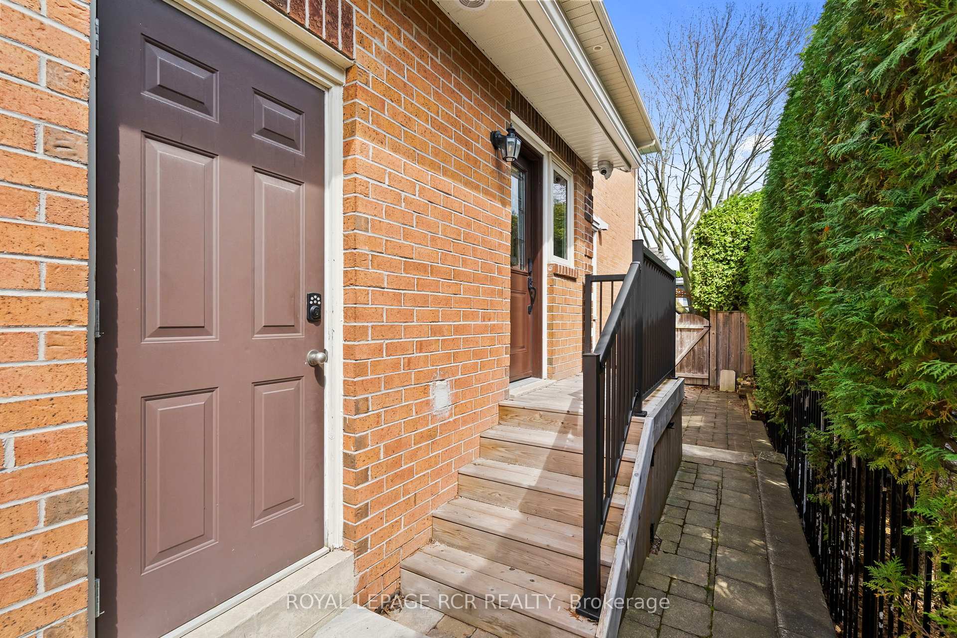 Photo 34 of 409 Alex Doner Drive, Newmarket, Glenway Estates — HOMEH