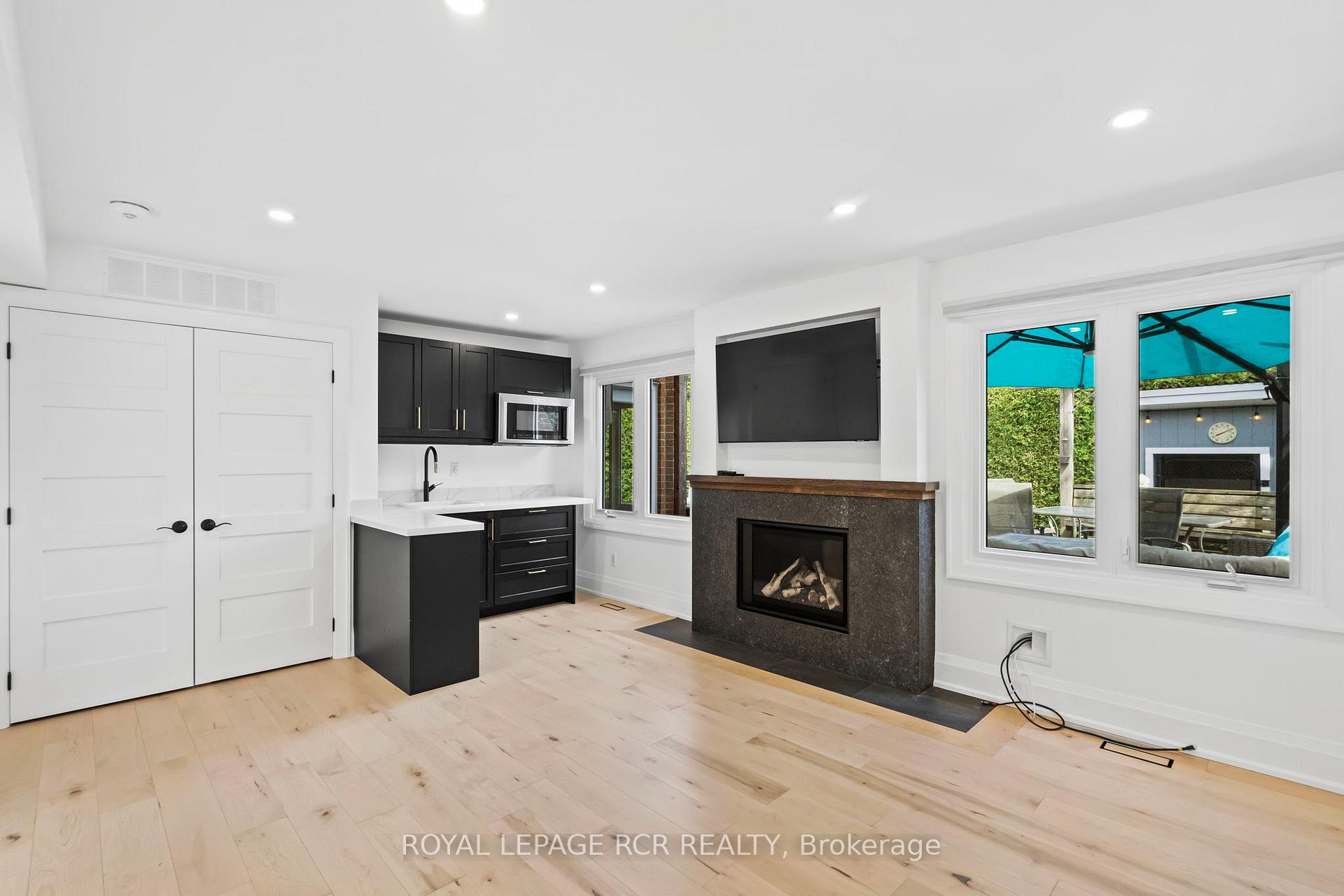 Photo 39 of 409 Alex Doner Drive, Newmarket, Glenway Estates — HOMEH